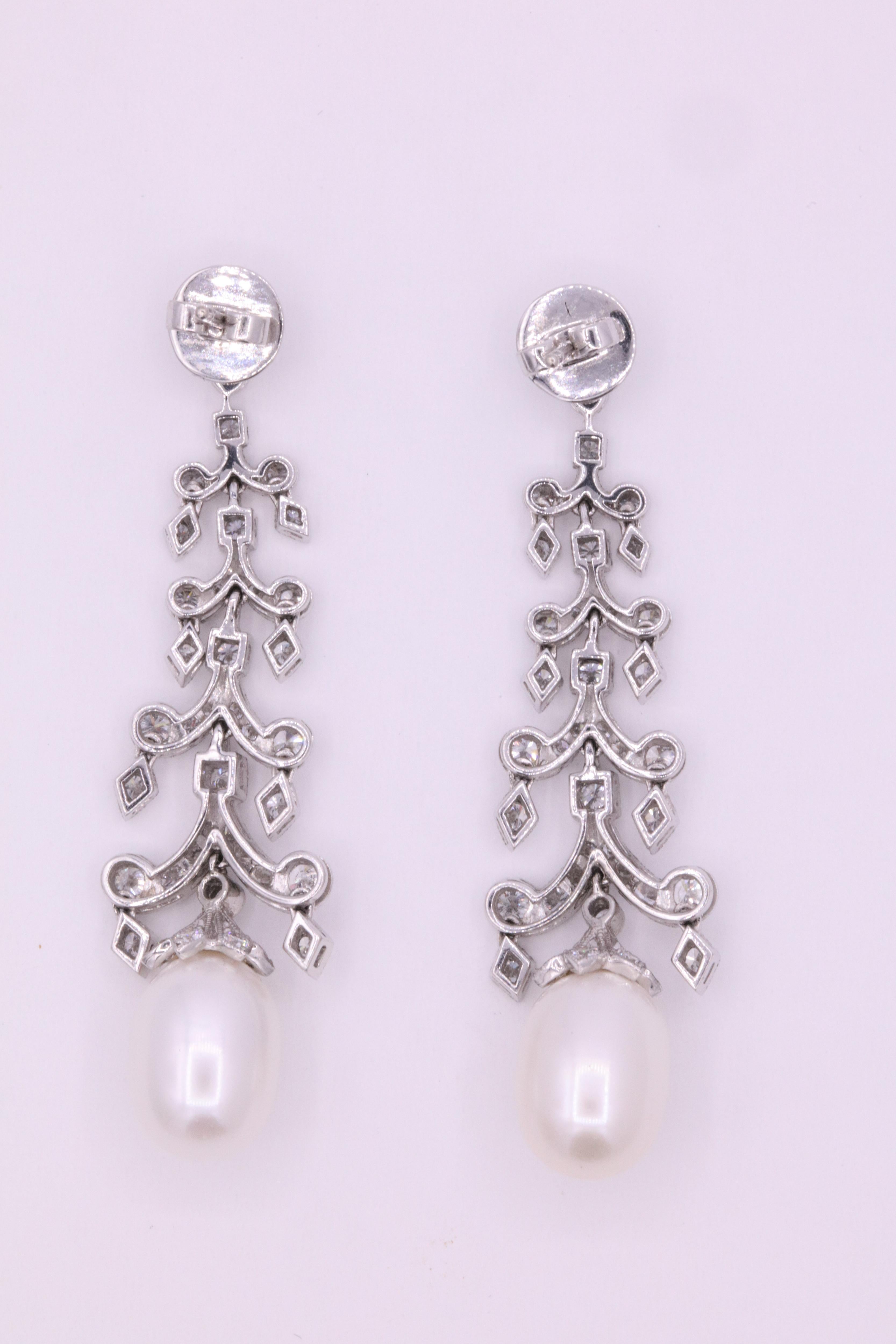 Diamond Pearl Drop Earrings 3.10 Carat Platinum For Sale 1