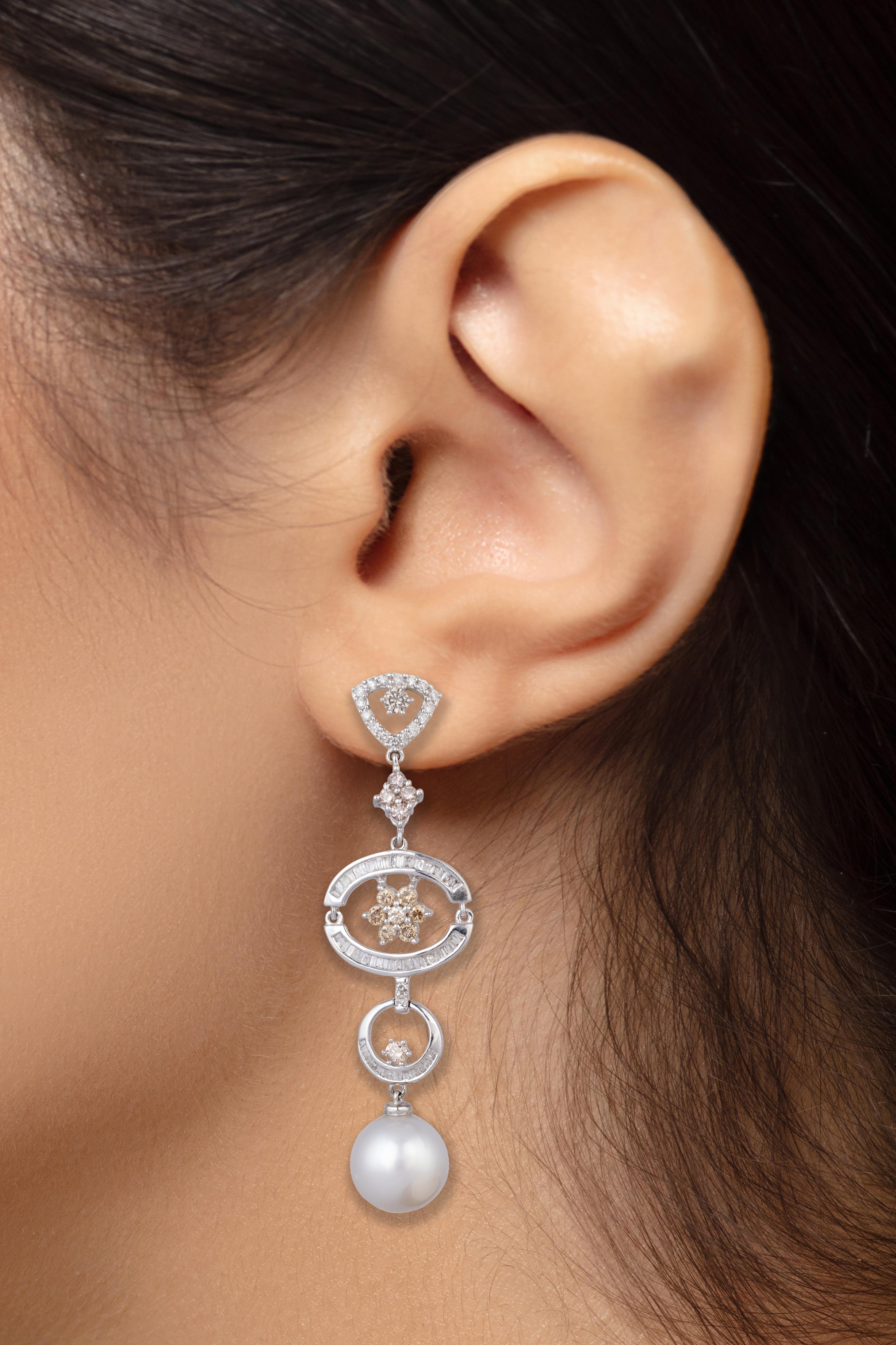 Boucle d'oreille perle diamantée en or 18k  Neuf - En vente à New York, NY