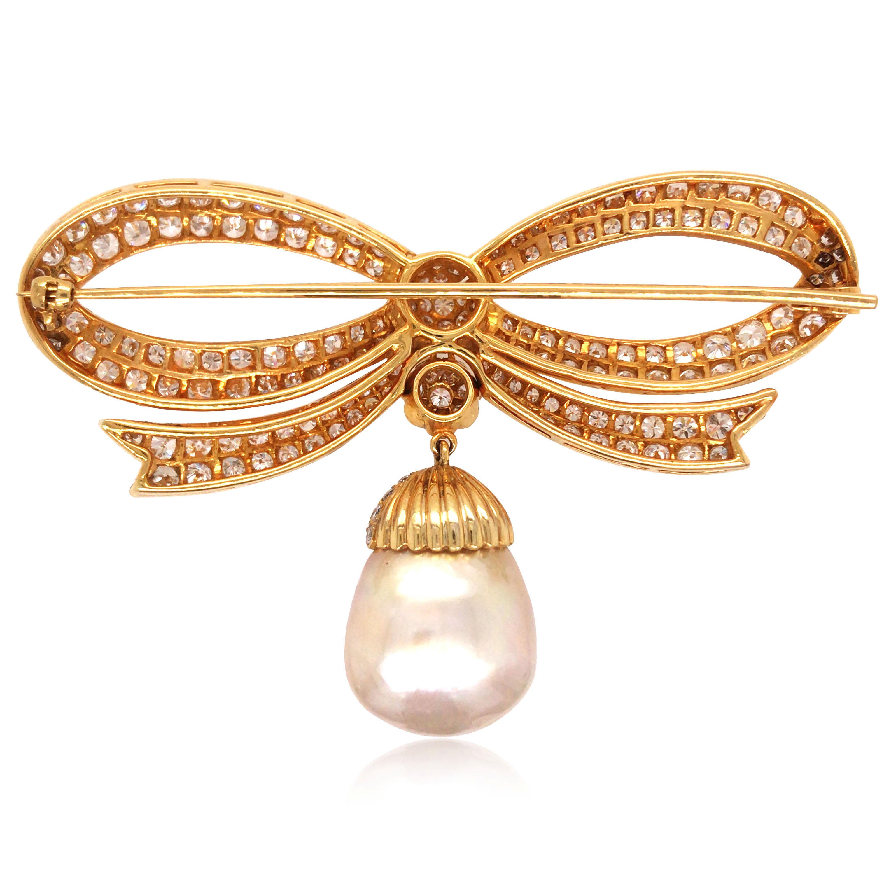 Round Cut Diamond Pearl Gold Bow Brooch For Sale