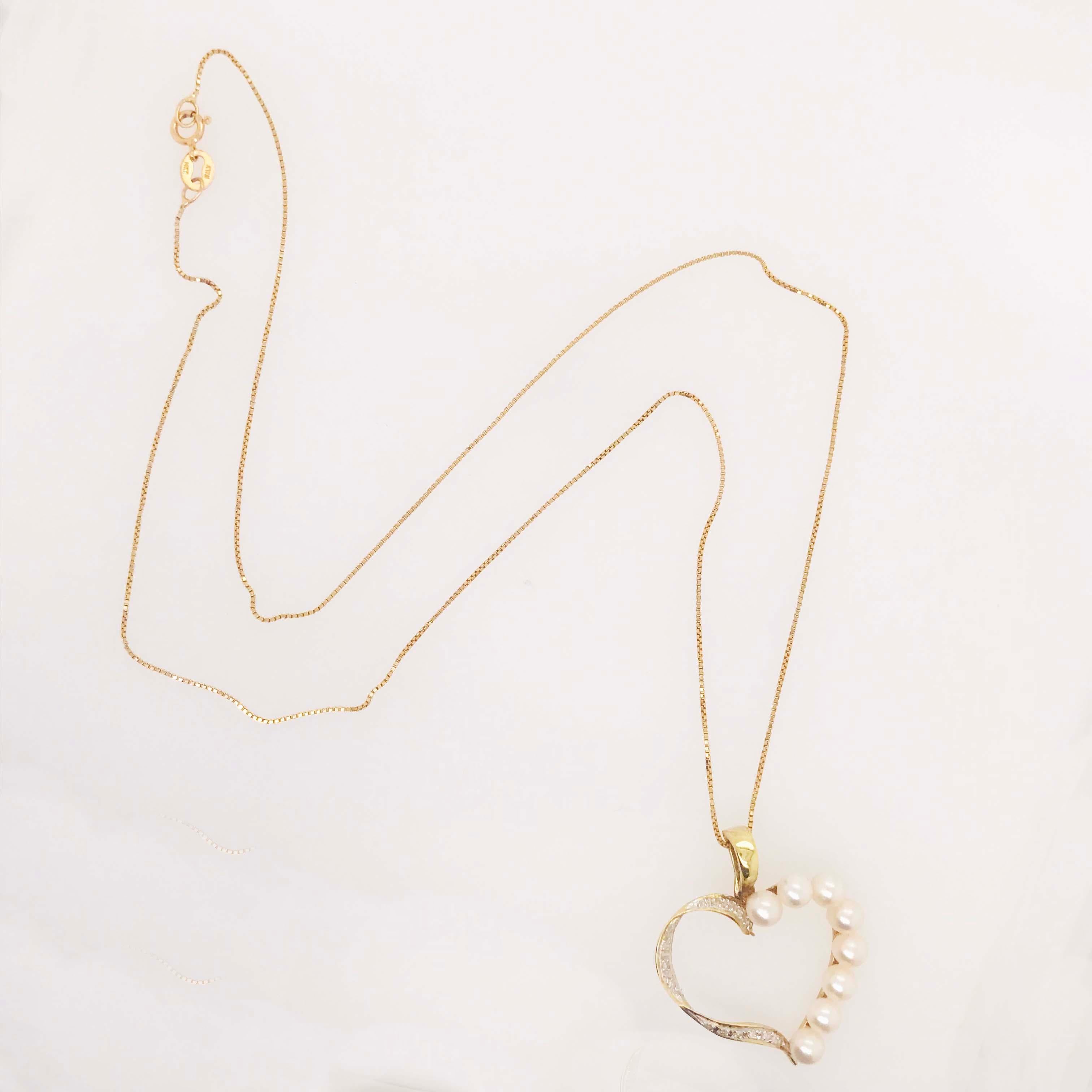 Diamant- und Perlen-Herz-Anhänger & Halskette Enhancer mit 14 Karat Gold Box Kette (Rundschliff) im Angebot