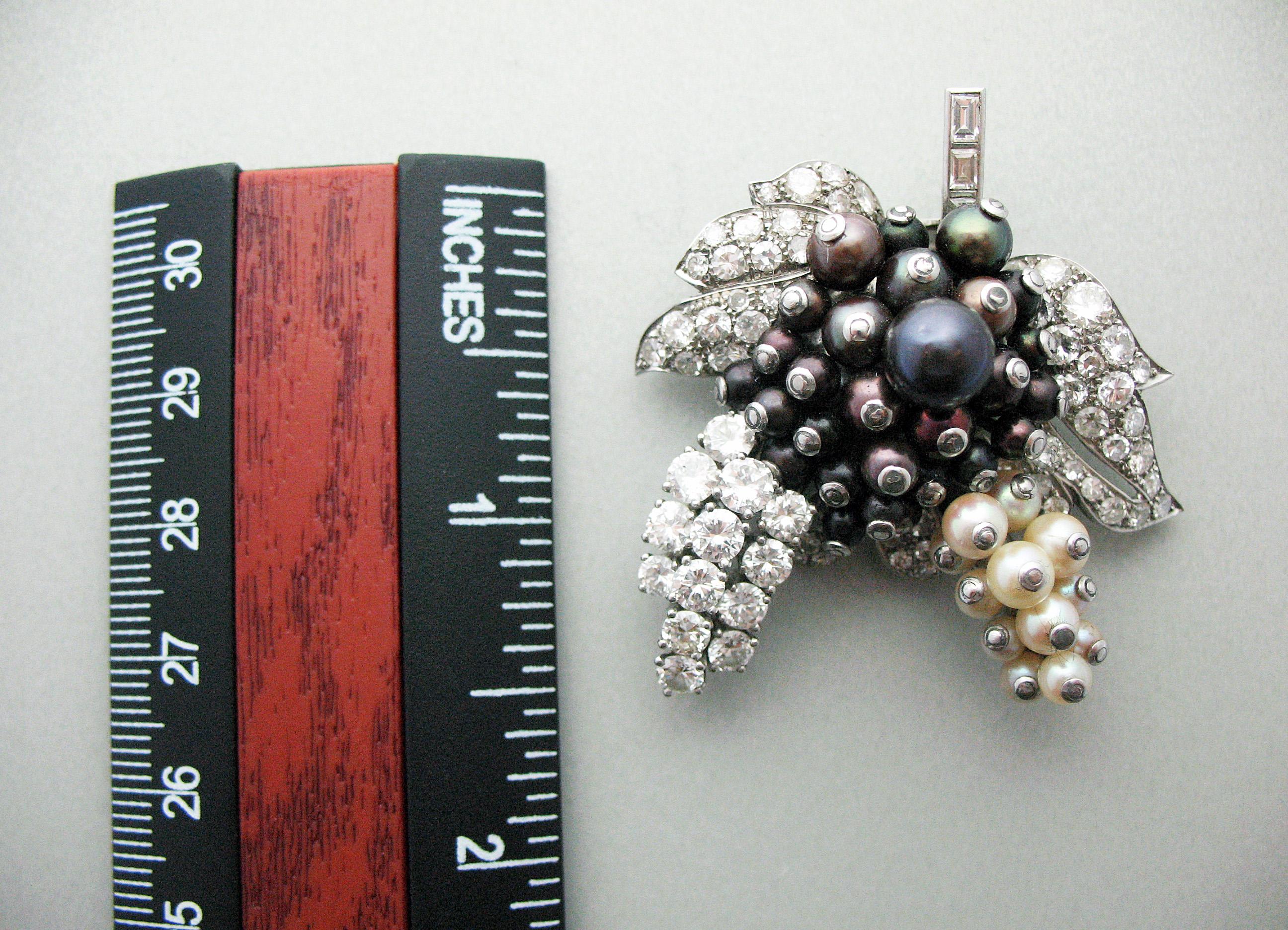 Contemporary Platinum Diamond Pearl Brooch In Excellent Condition For Sale In New York, NY
