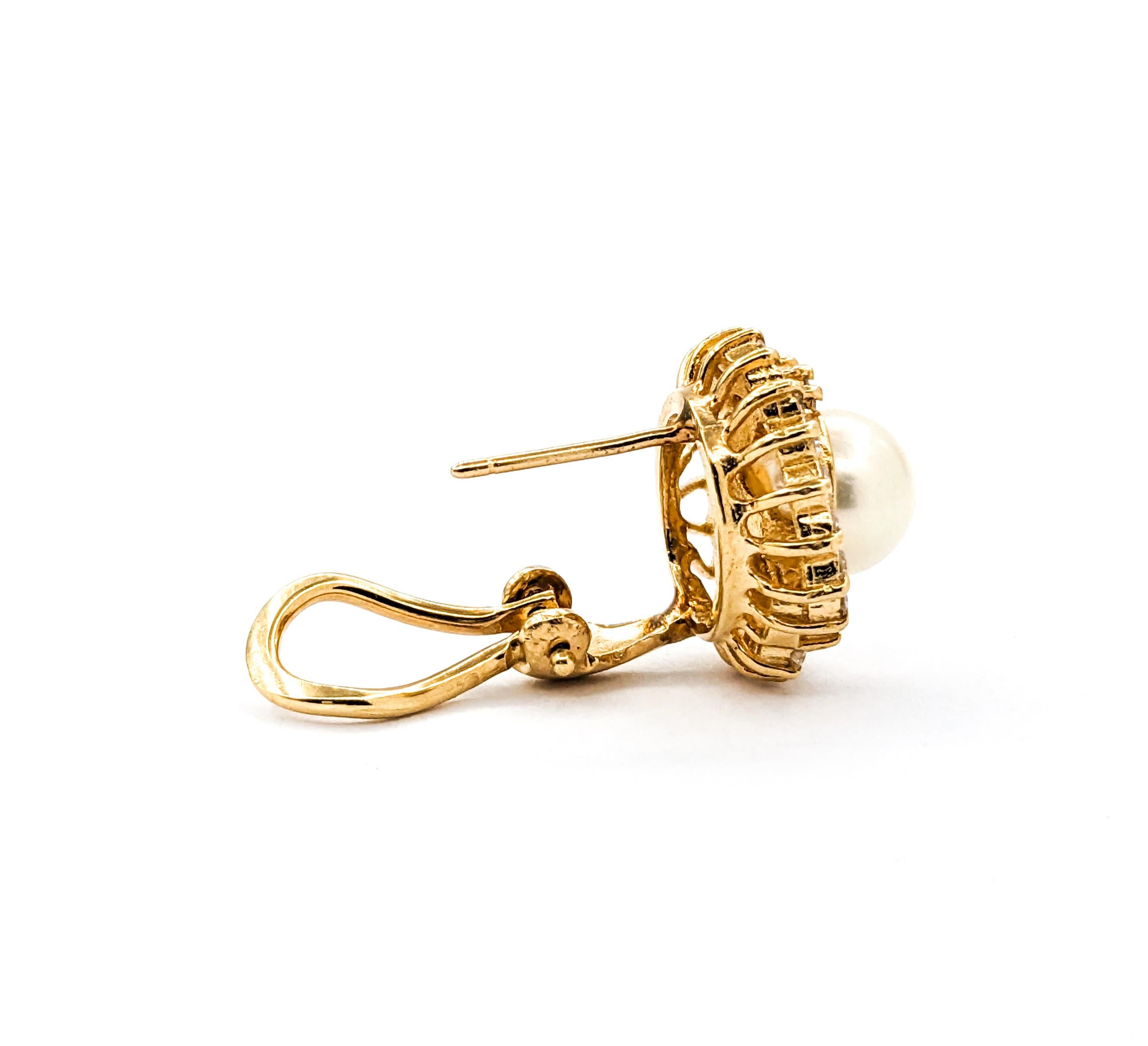 Diamond & Pearl Stud Omega Earrings in Yellow Gold In Excellent Condition In Bloomington, MN