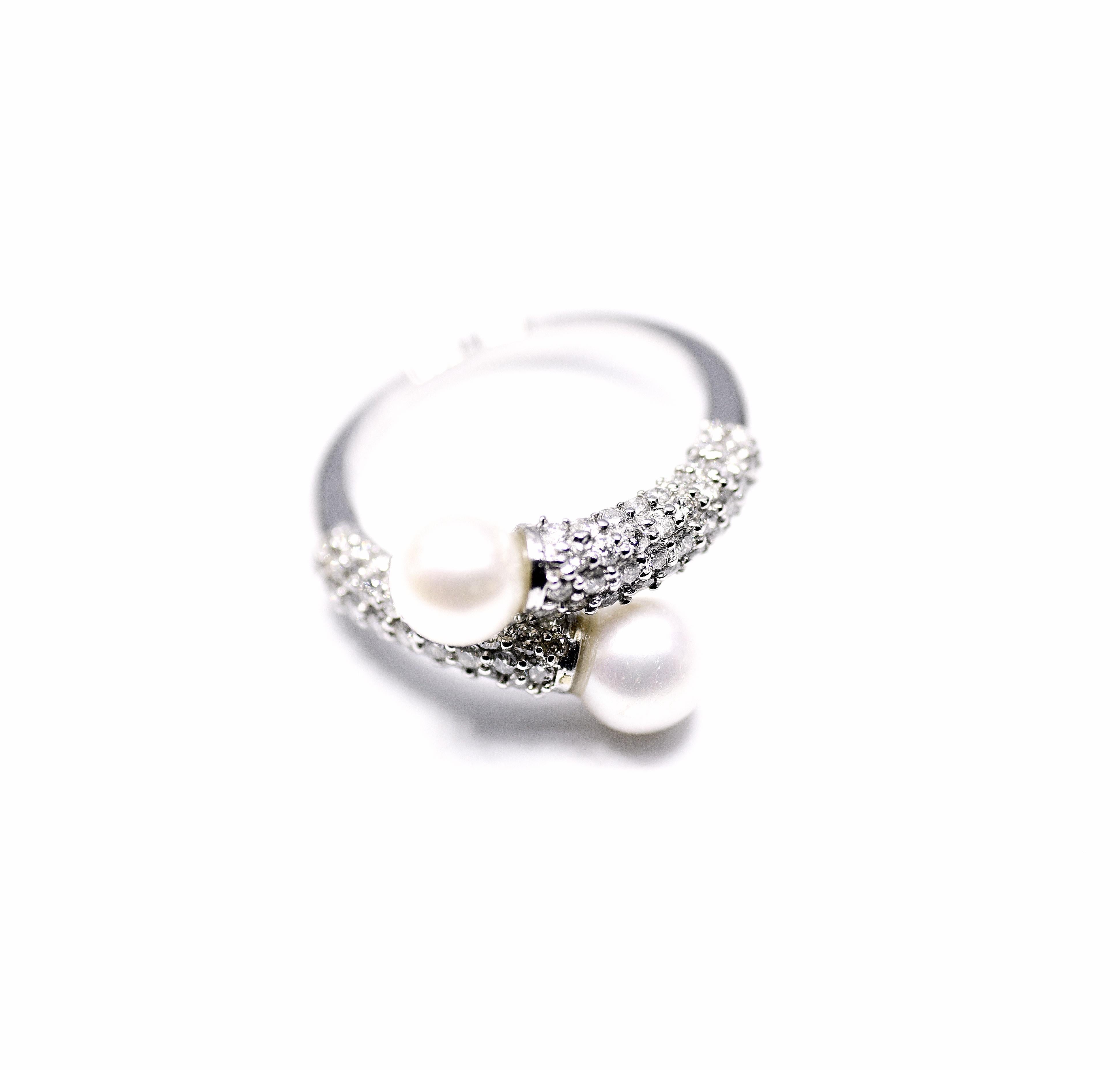This effortlessly charming Diamond Pearl Unity Ring has dazzling 0.76 ct diamonds set in 18k white gold with 3.17 ct natural pearls will definitely be the best Anniversary ring. 
Most of our jewels are made to order, so please allow us for a 2-4