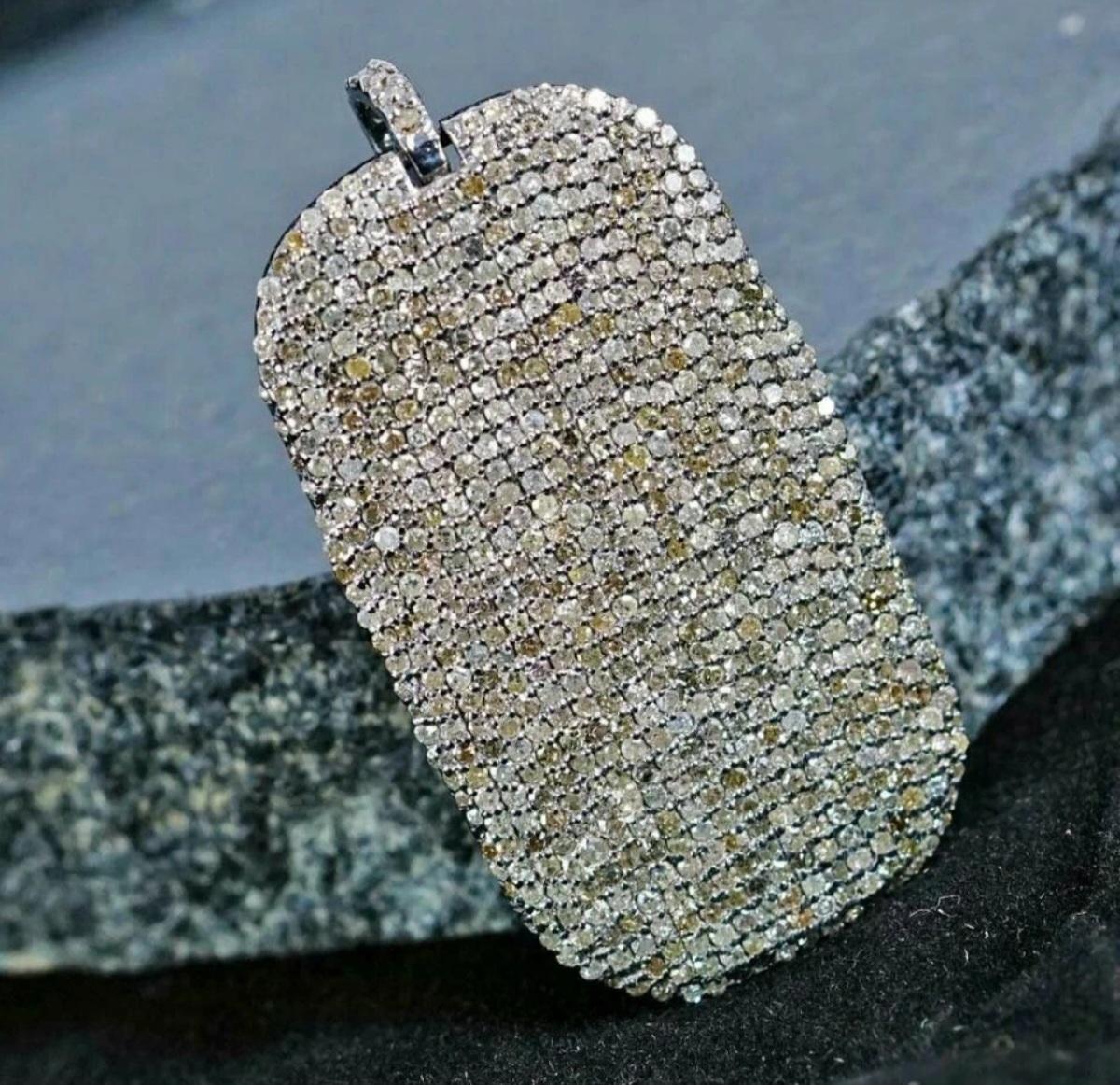 Ciondolo con diamante in argento 925 Gioielli con diamante Unisex Collana Design/One. In condizioni Nuovo in vendita a Chicago, IL
