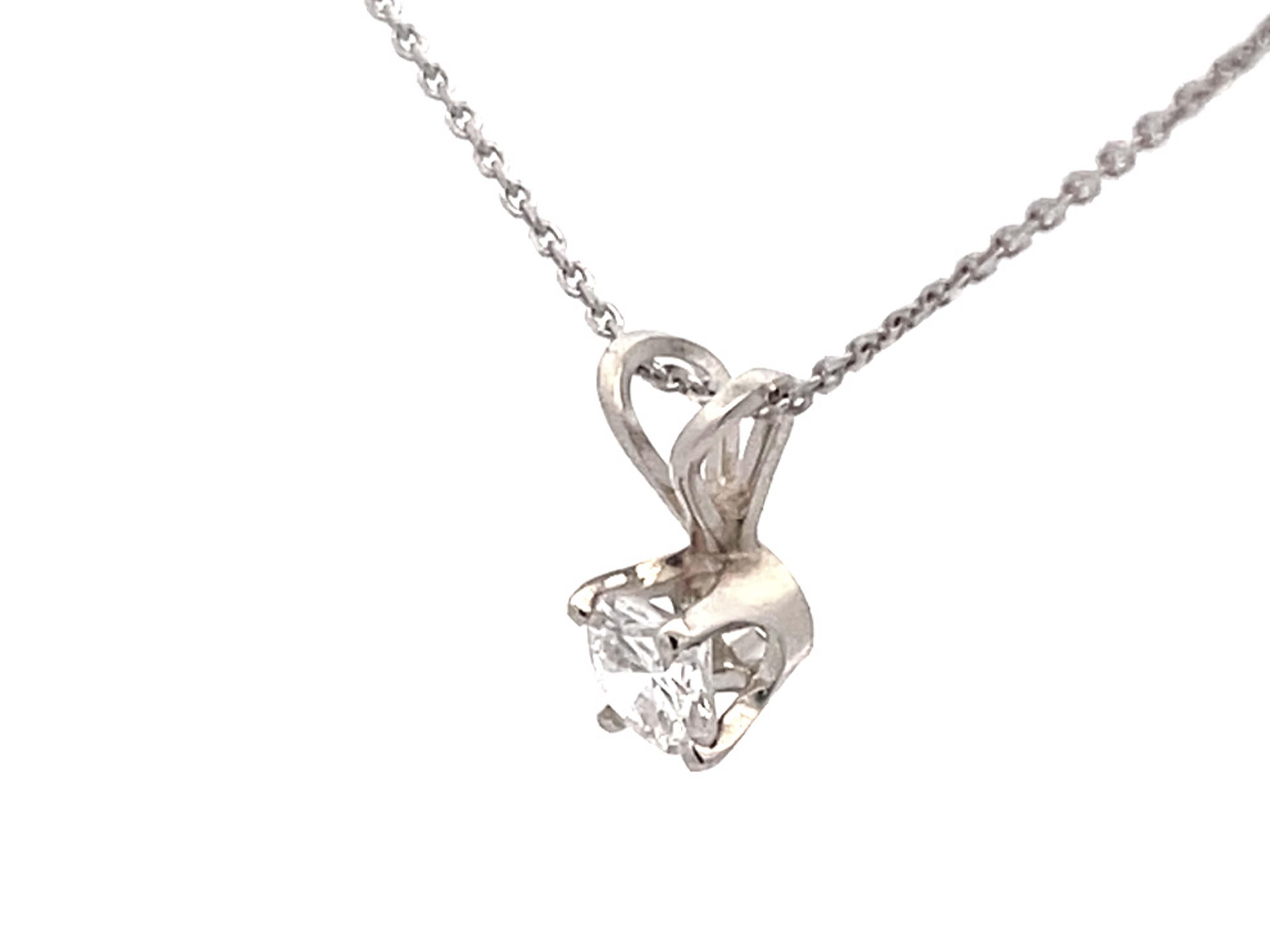 Brilliant Cut Diamond Pendant and Chain in 14k White Gold For Sale