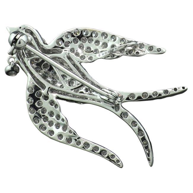 Brilliant Cut Diamond Pendant / Brooch Swallow with miniature pendant 18 Karat White Gold For Sale