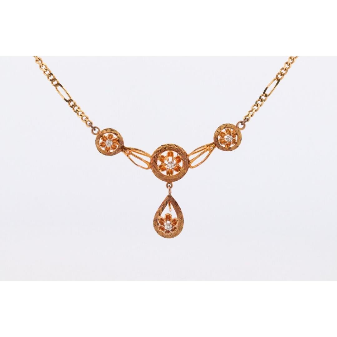Lavallière pendante en or 14 carats avec un collier en forme de coupe de beurre serti de diamants en vente 3
