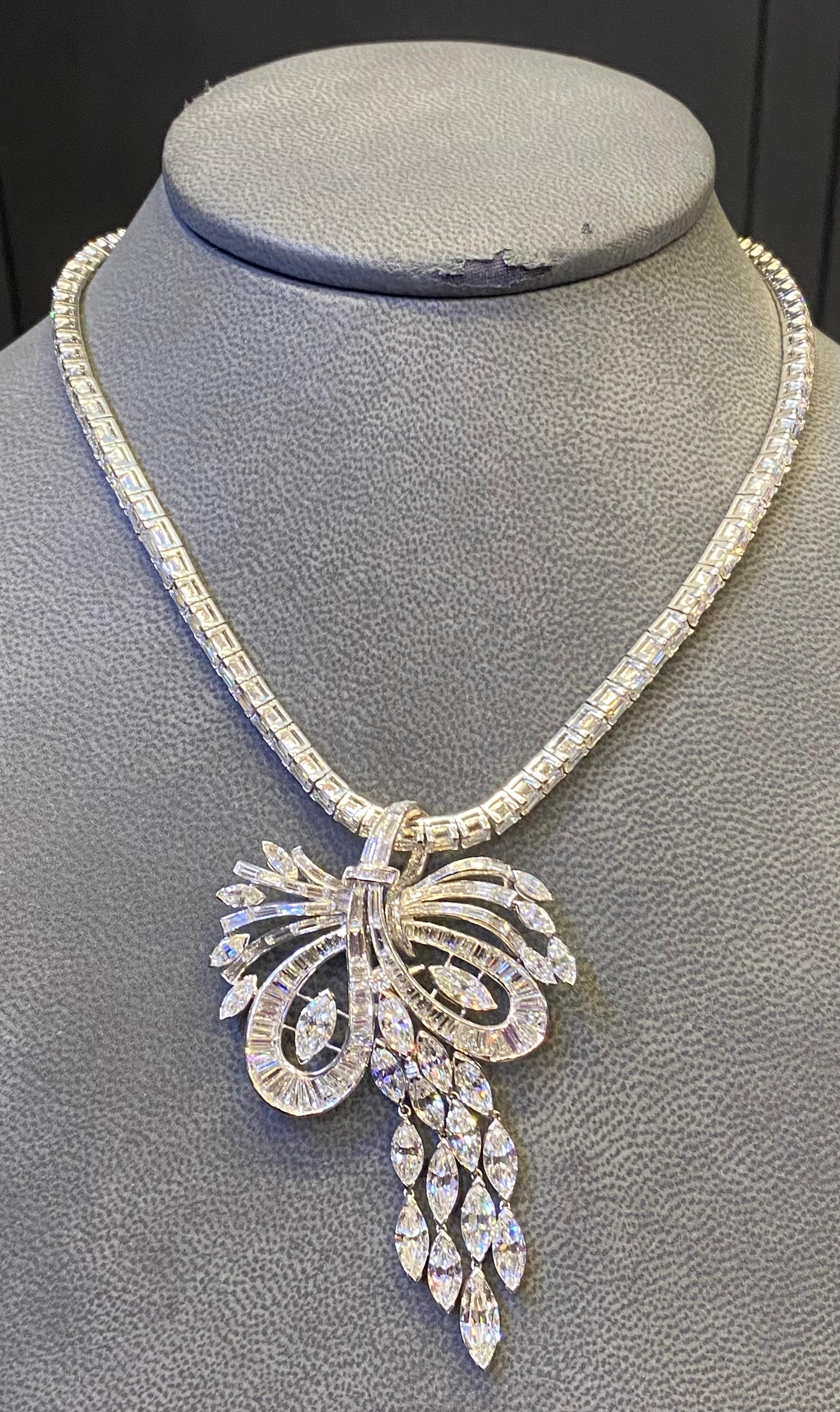 Women's Diamond Pendant Necklace For Sale