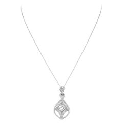 Collier à pendentif diamants