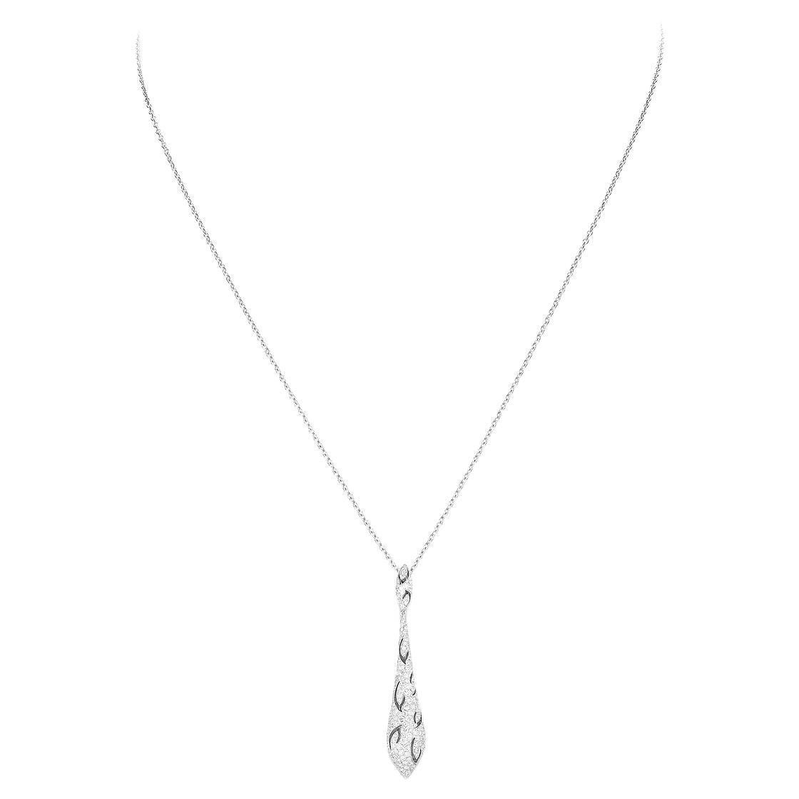 Collier à pendentif diamants