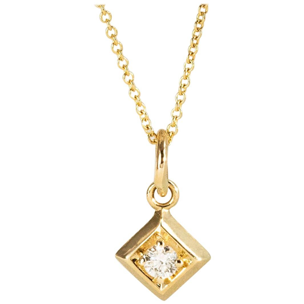 Collier à pendentif carré en diamants en vente