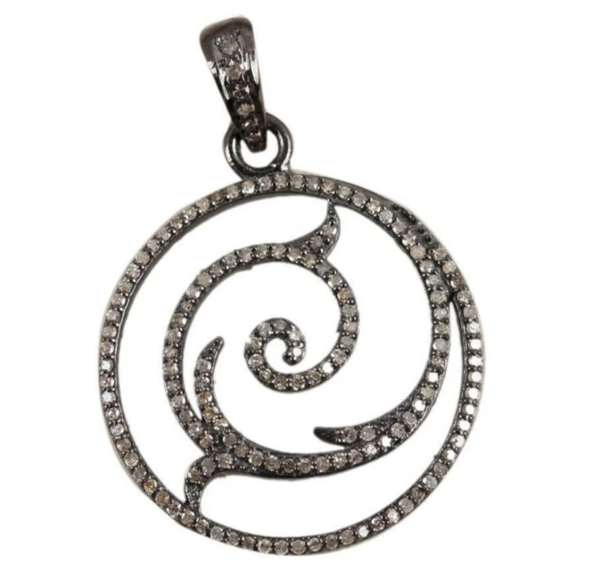 Art Déco Ciondolo con pavé di diamanti Ciondolo con pavé di diamanti in argento Sterling 925 in vendita