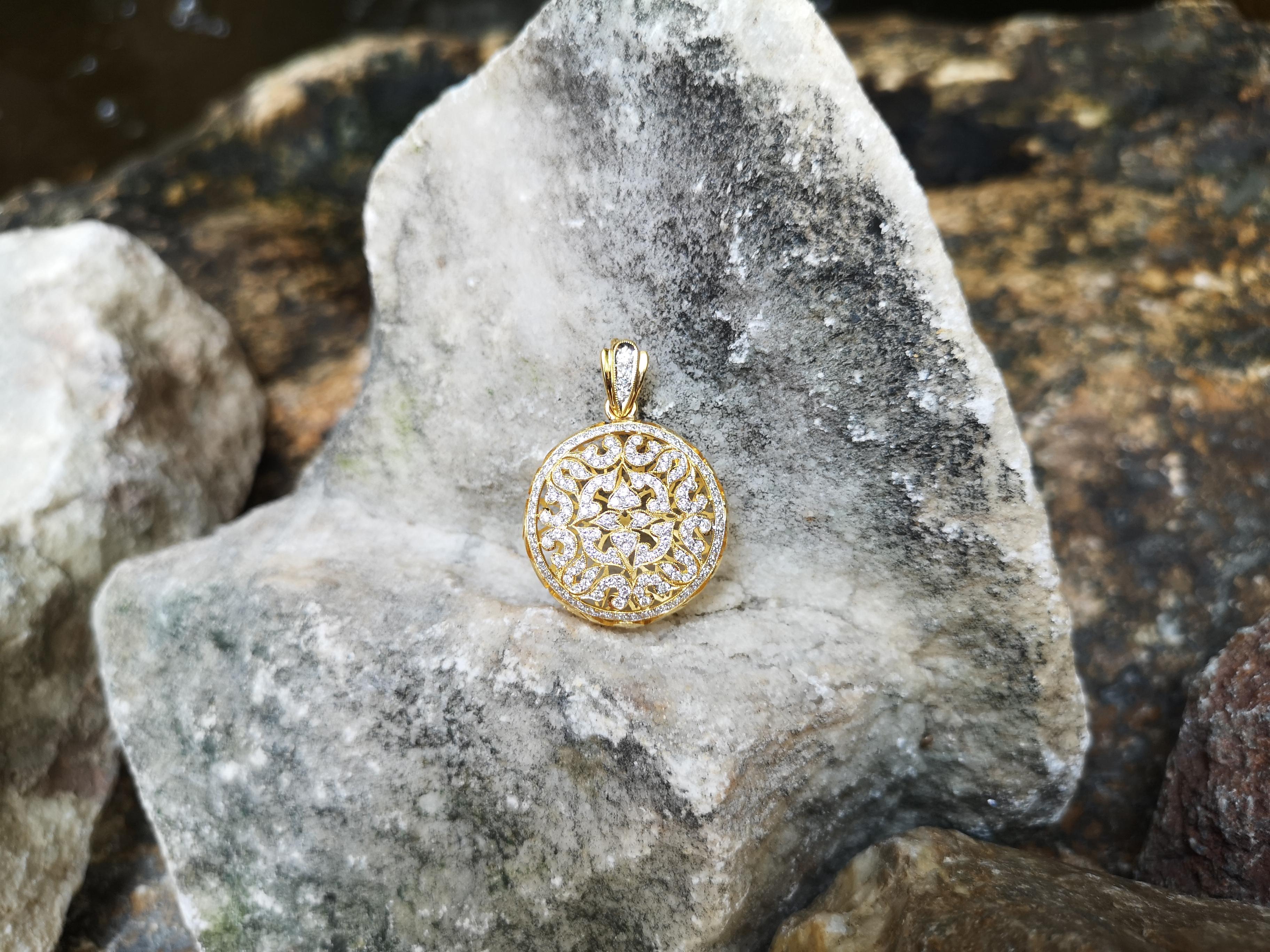 Ciondolo con diamante incastonato in oro 18 carati in vendita 2