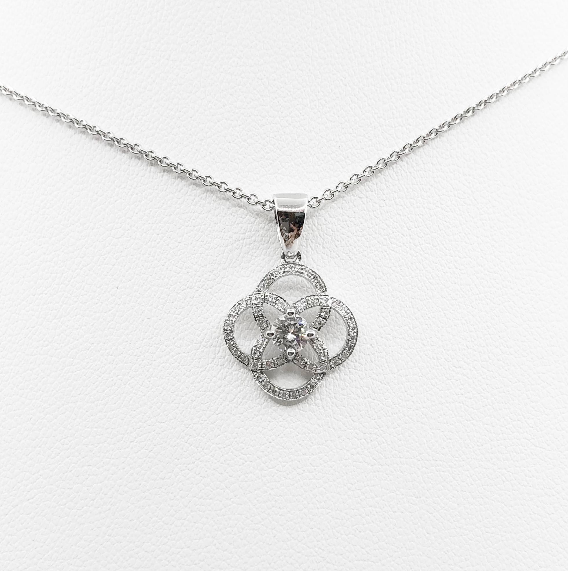 Diamond 0.36 carat Pendant set in 18 Karat White Gold Settings
(chain not included)

Width: 1.4 cm 
Length: 2.2 cm
Total Weight: 1.61 grams

