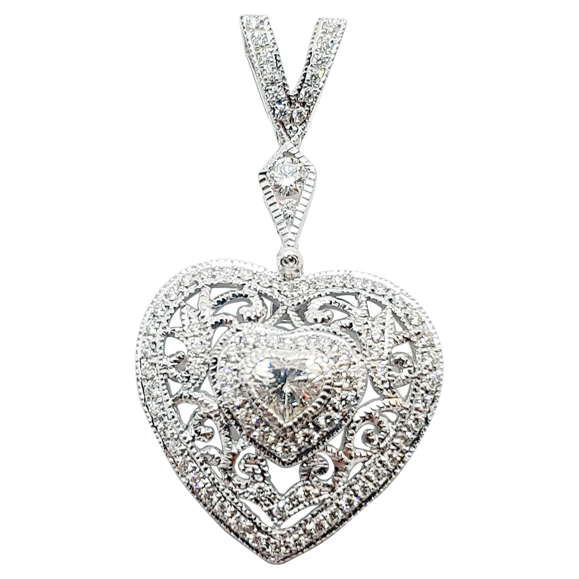 Pendentif en diamant serti dans des montures en or blanc 18 carats