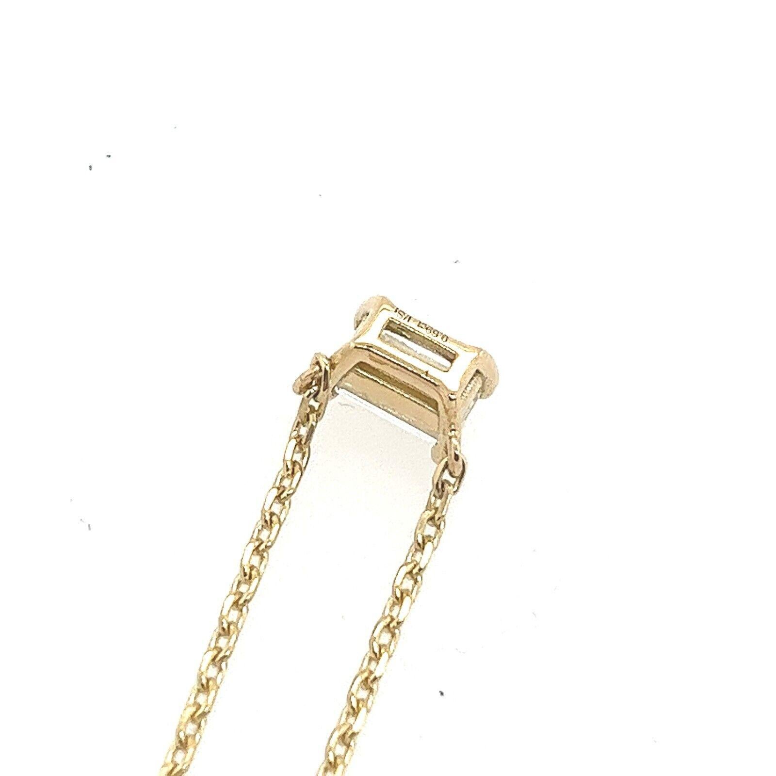 Diamond Pendant Set with Certified Emerald Cut in 18ct Yellow Gold For Sale 1