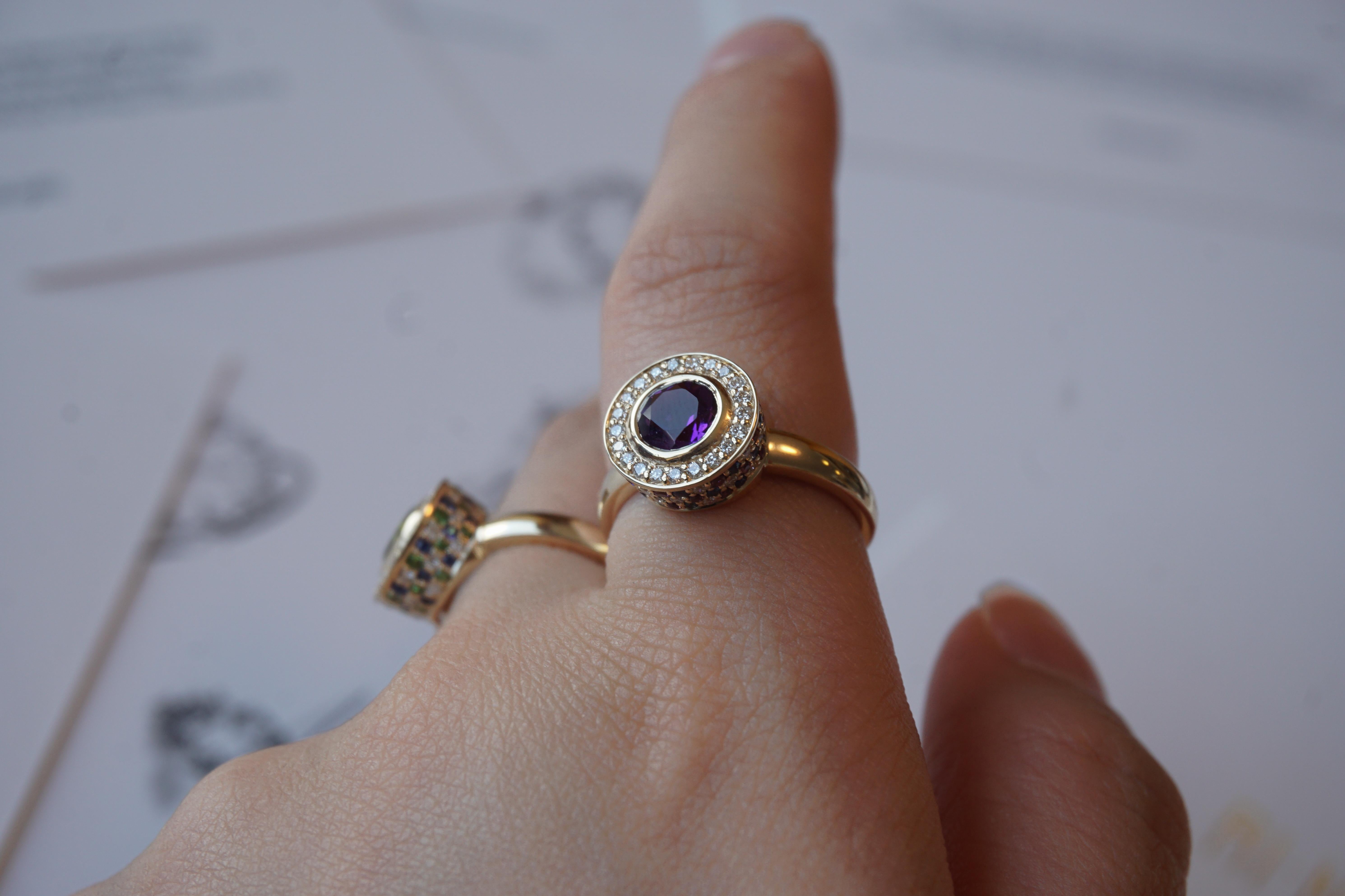 sapphire and peridot ring