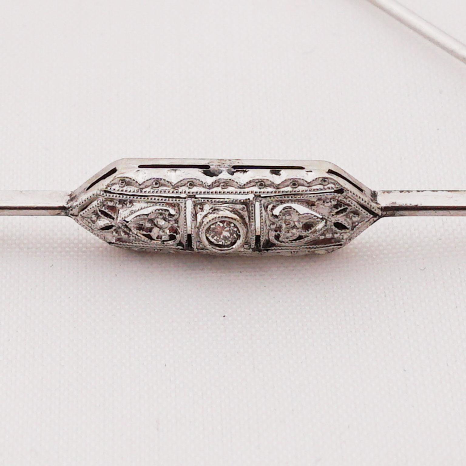 Diamond Pin of Art Deco, 1920s In Good Condition In Berlin, DE