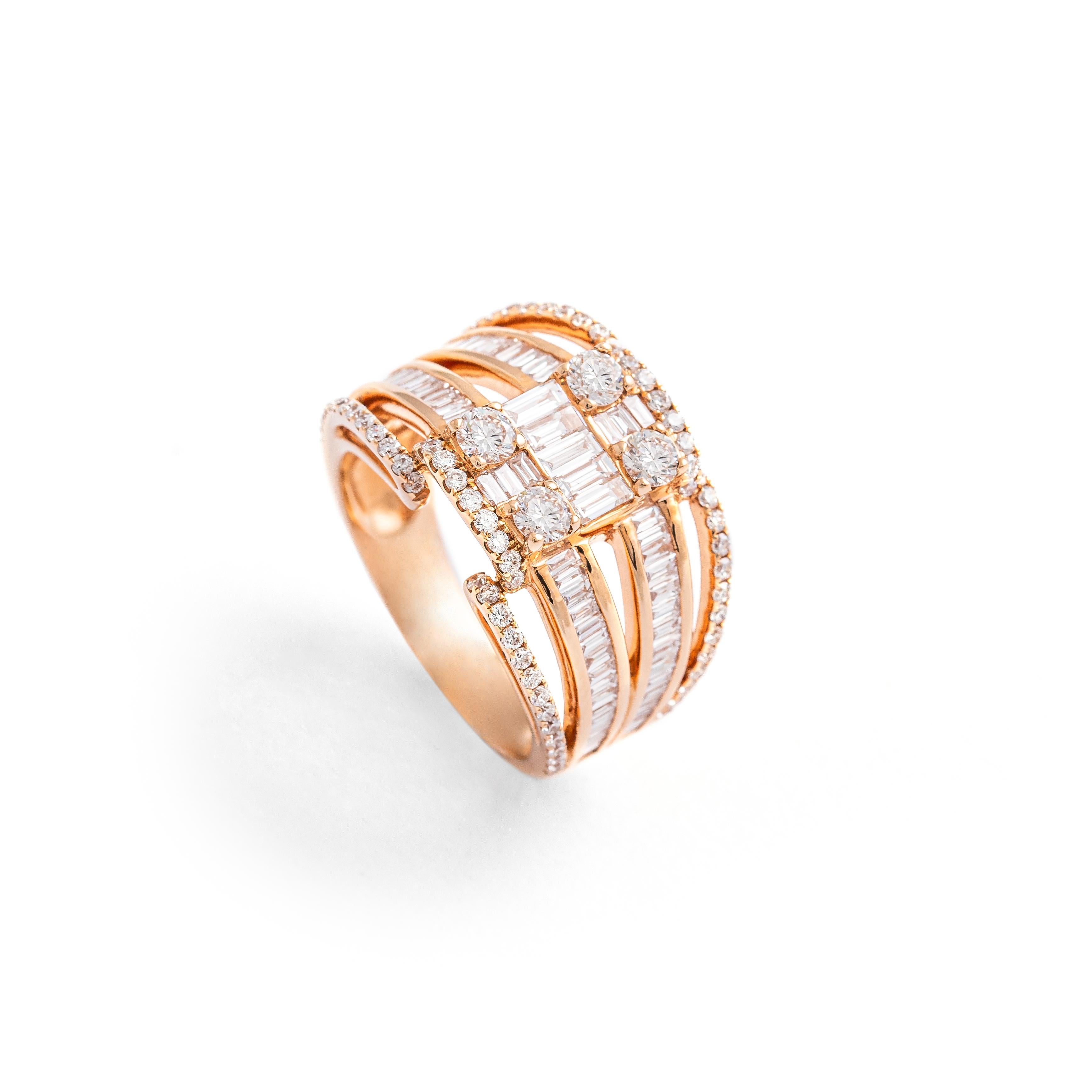 Diamond Pink Gold Ring In New Condition For Sale In Geneva, CH