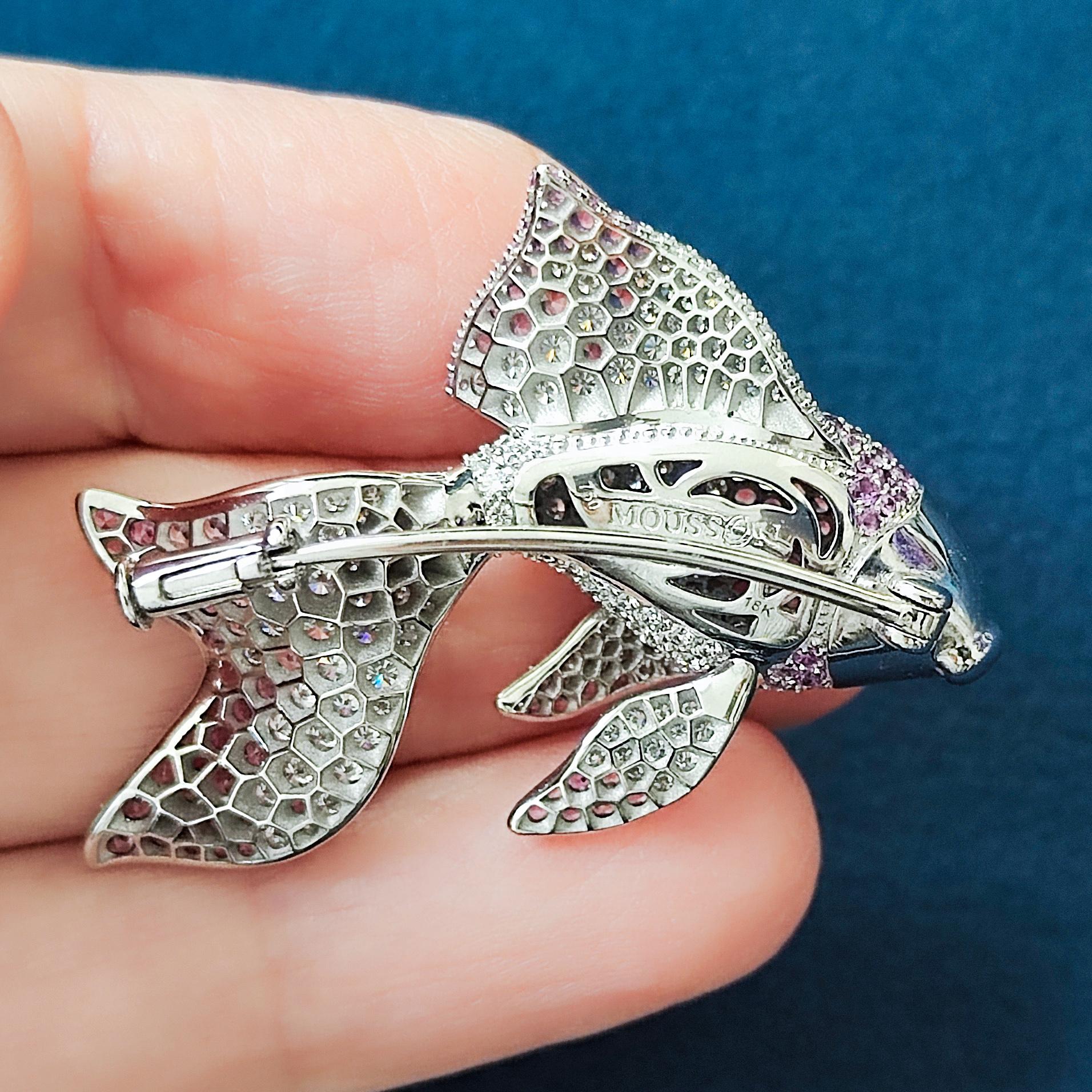 Round Cut Diamond Pink Sapphire 18 Karat White Gold Golden Fish Brooch