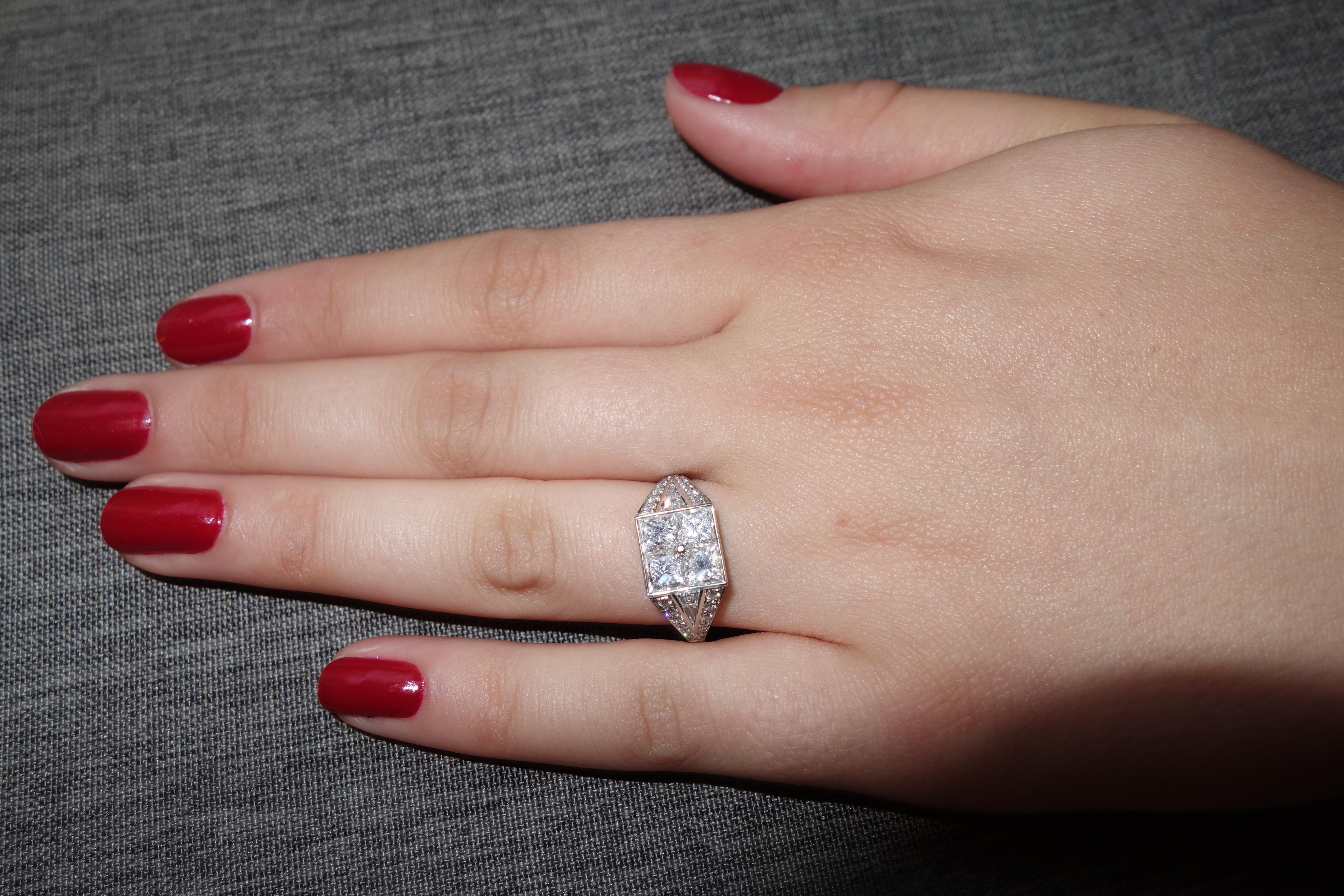 Women's Diamond Platinum Art Deco Style Engagement  Ring For Sale