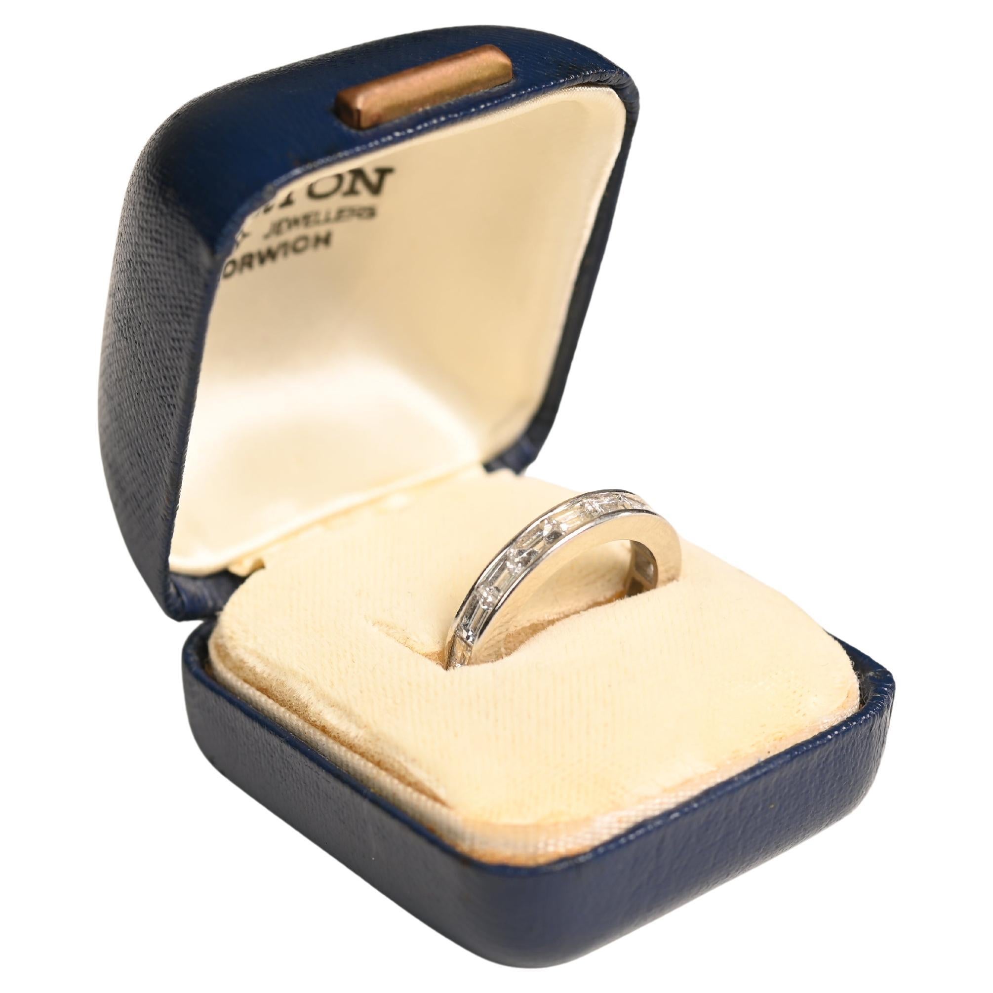 2.45 Carat Baguette Cut Wedding Ring. Eternity Diamond Band Ring Platinum G-H For Sale