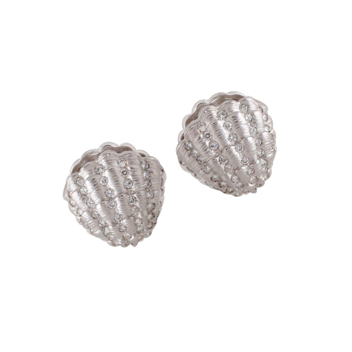 Diamond Platinum CLAM SHELL Earrings by John Landrum Bryant In New Condition For Sale In New York, NY