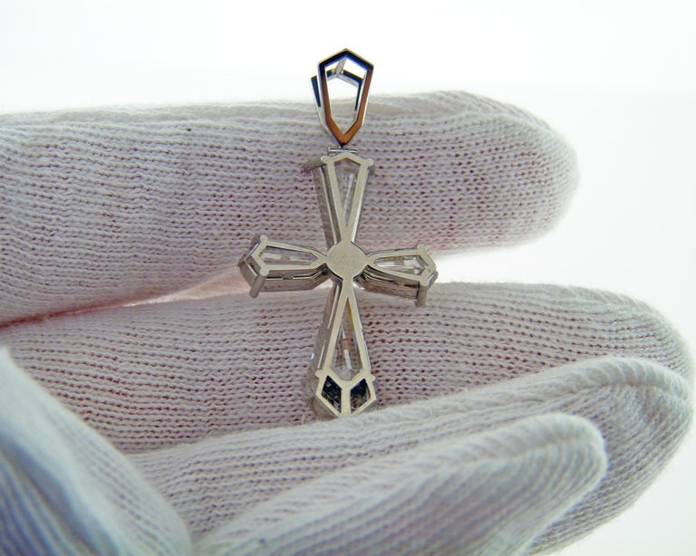Diamond Platinum Cross Pendant For Sale at 1stdibs