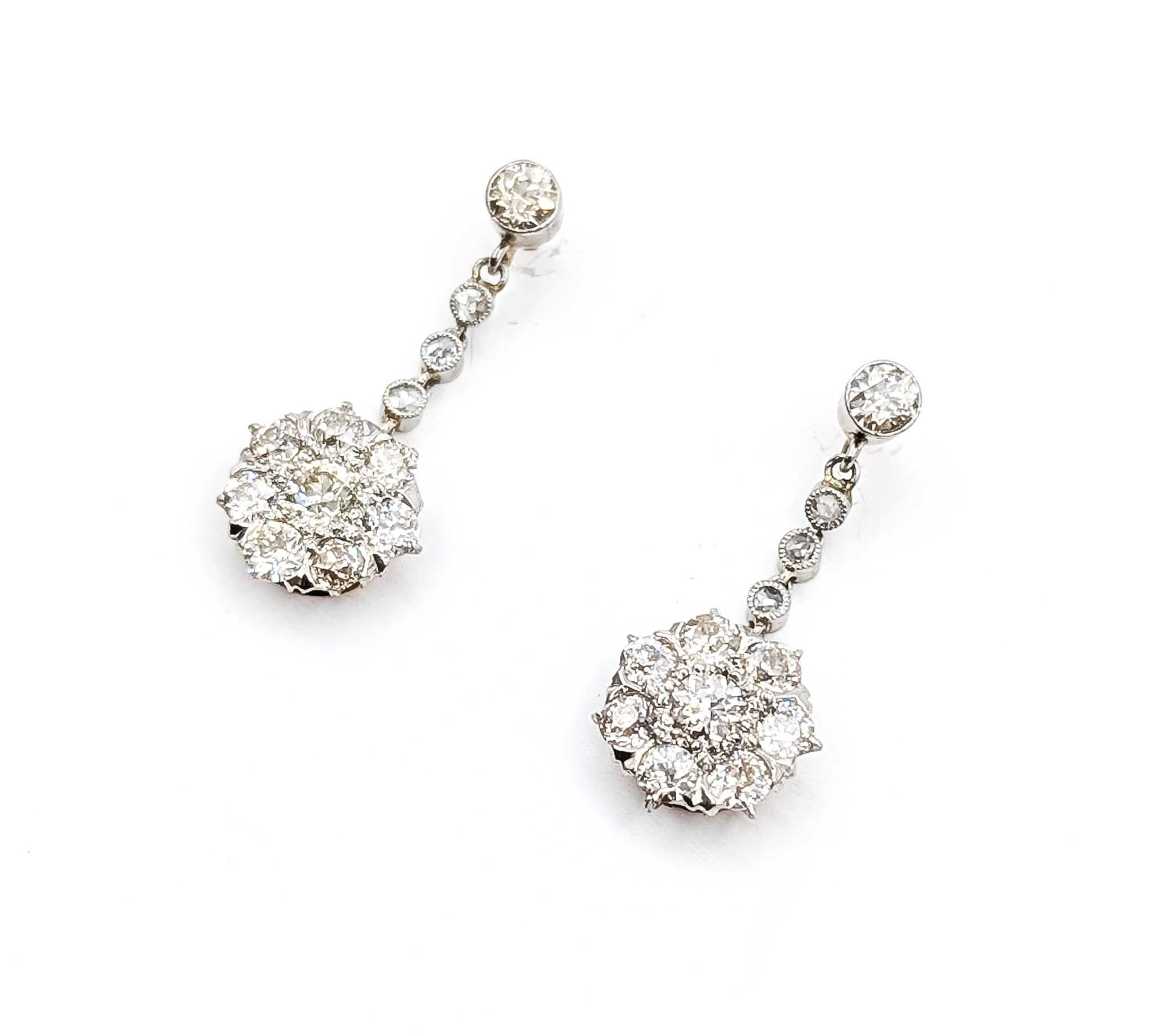 De las mujeres Pendientes de platino y diamantes en venta
