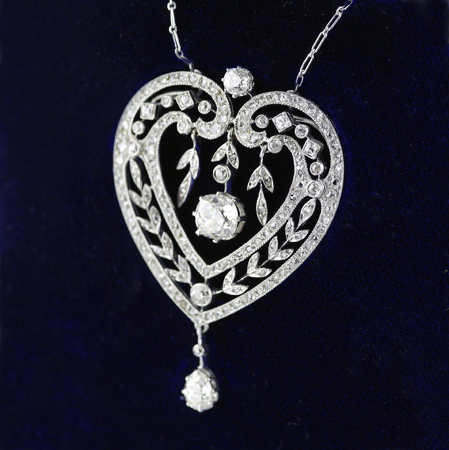 belle epoque jewelry heart necklace