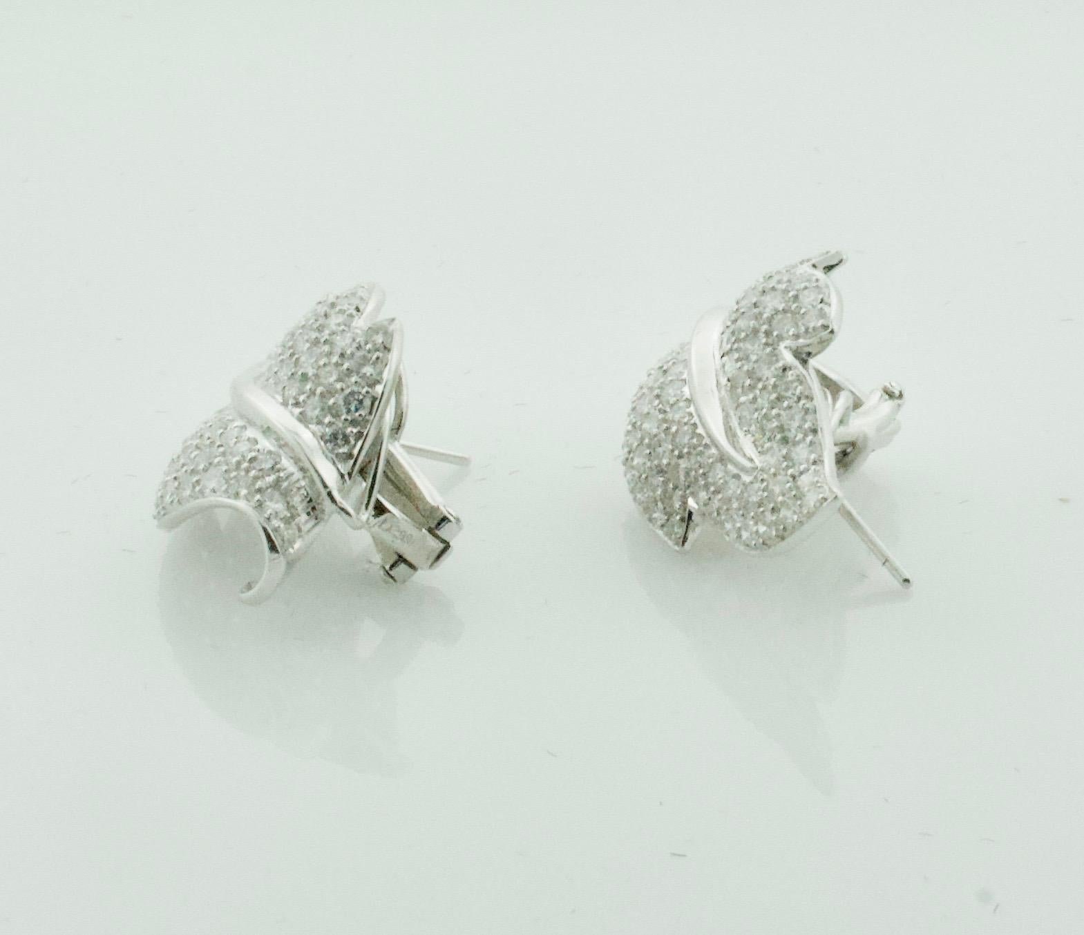 Women's or Men's Diamond Platinum Leaf Earrings 4.00 Carat