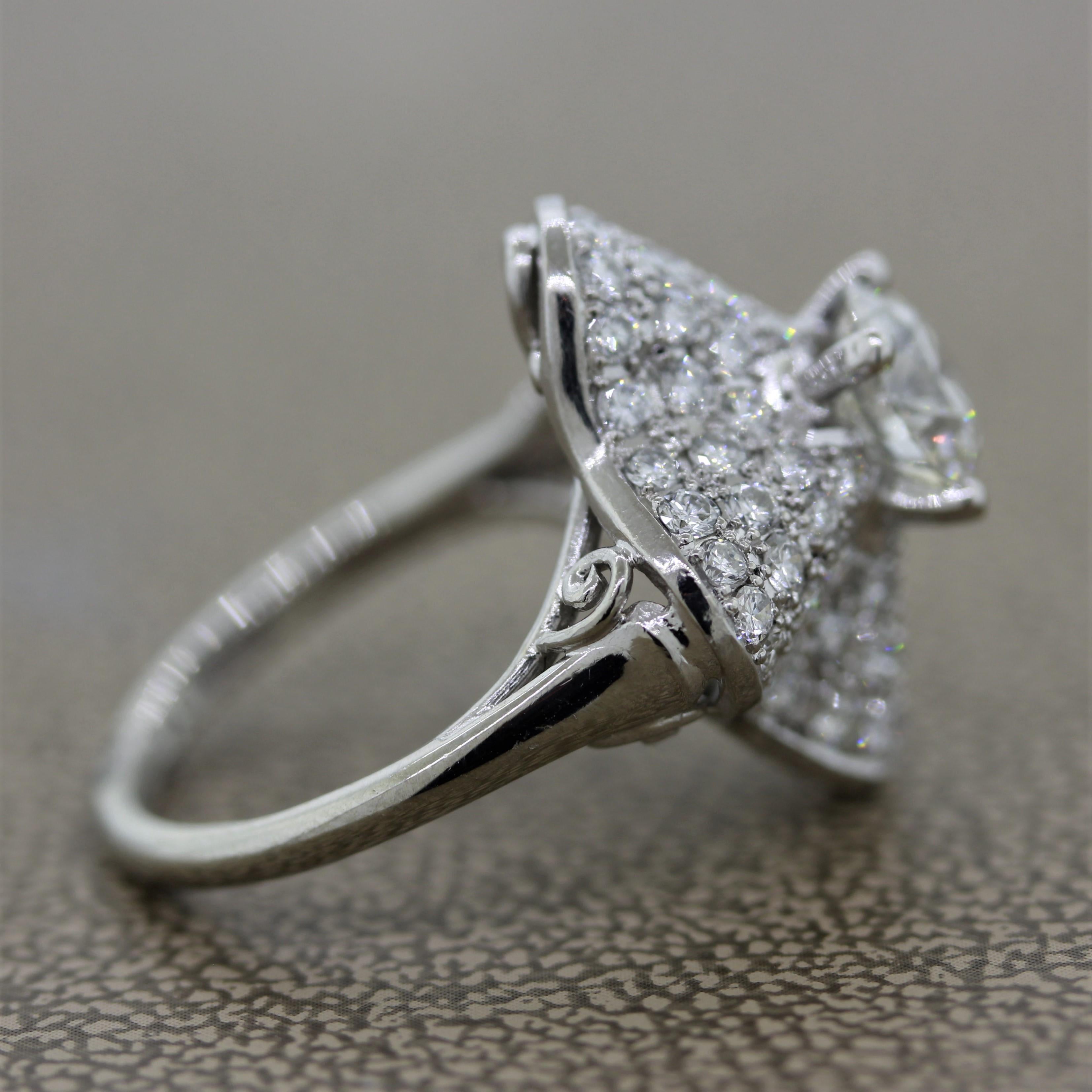 Diamond Platinum “Lucky Clover” Engagement Ring In New Condition For Sale In Beverly Hills, CA