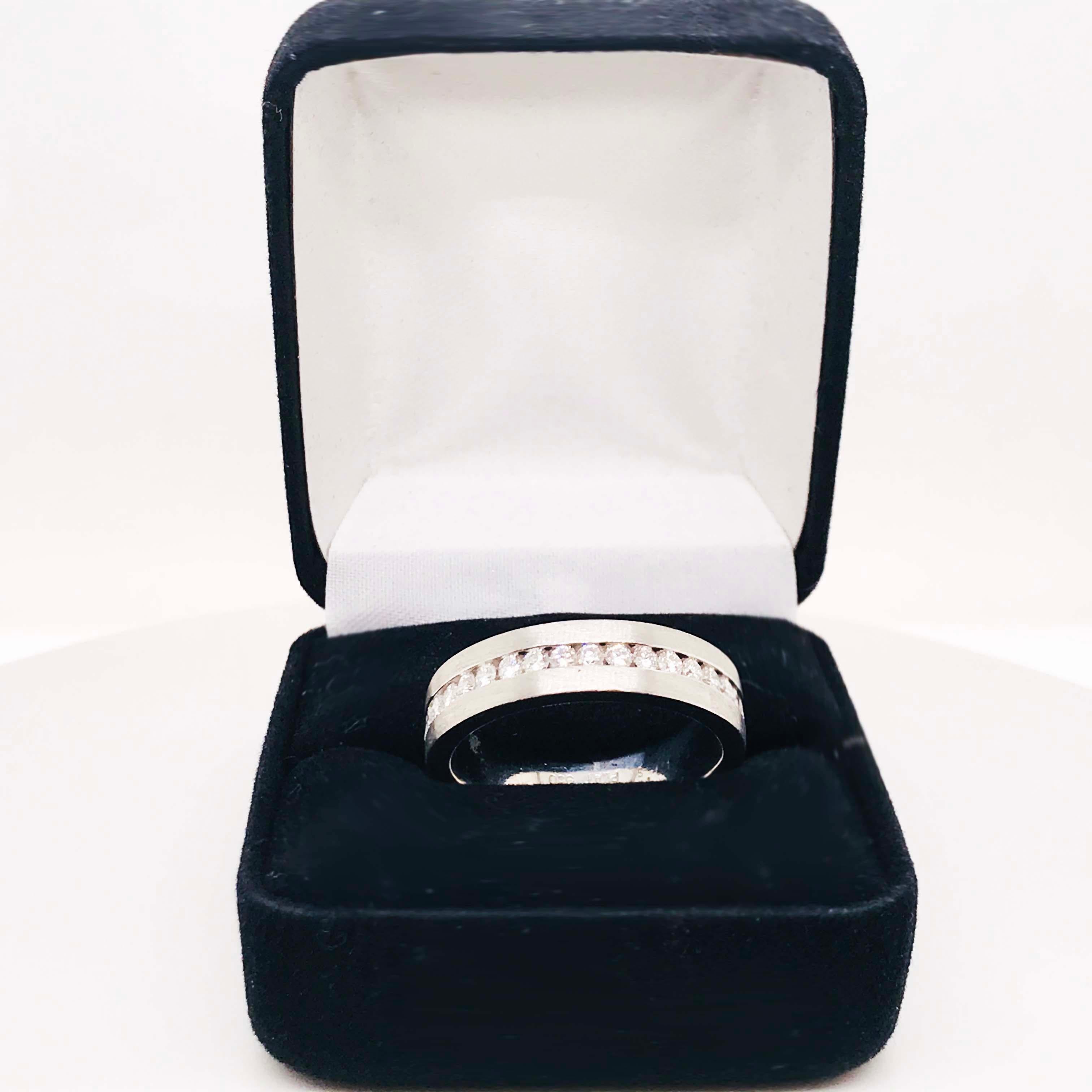 Diamond Platinum Men's Wedding Band, Satin Plat 3/4 Carat Diamond Men's Ring In New Condition For Sale In Austin, TX