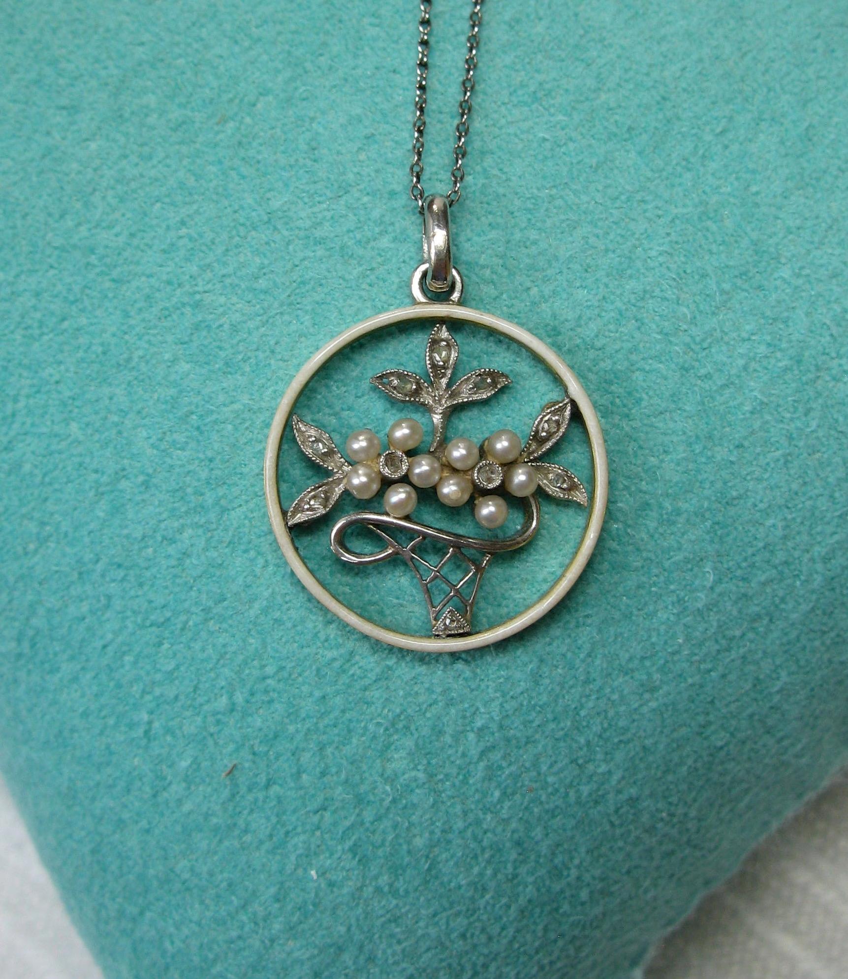 Diamond Platinum Pearl Enamel Flower Basket Necklace Antique Edwardian Victorian In Excellent Condition For Sale In New York, NY