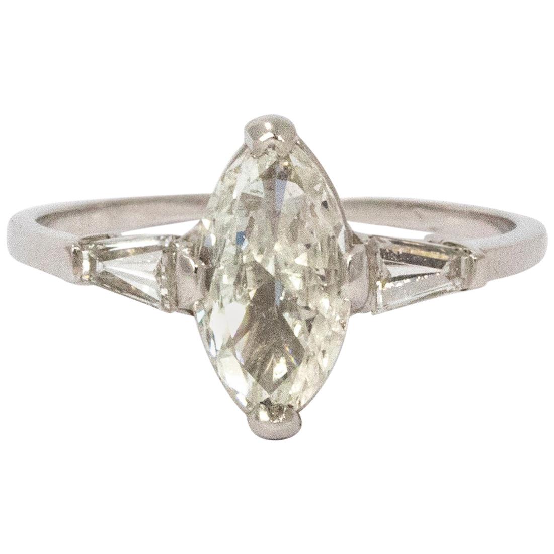 Anillo de diamantes y platino, hacia 1935