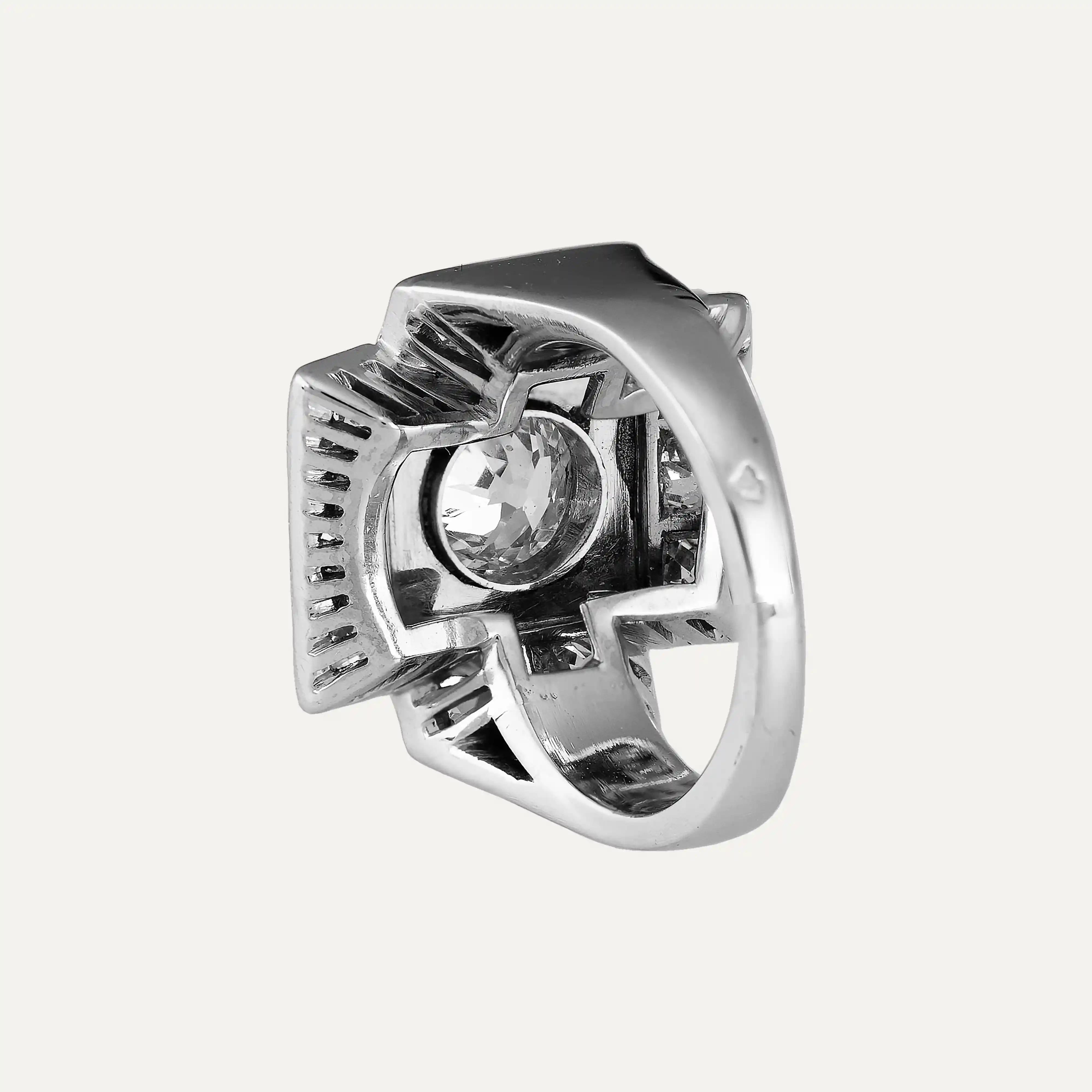 Art Déco Diamond Platinum Ring In Good Condition For Sale In Lisboa, PT