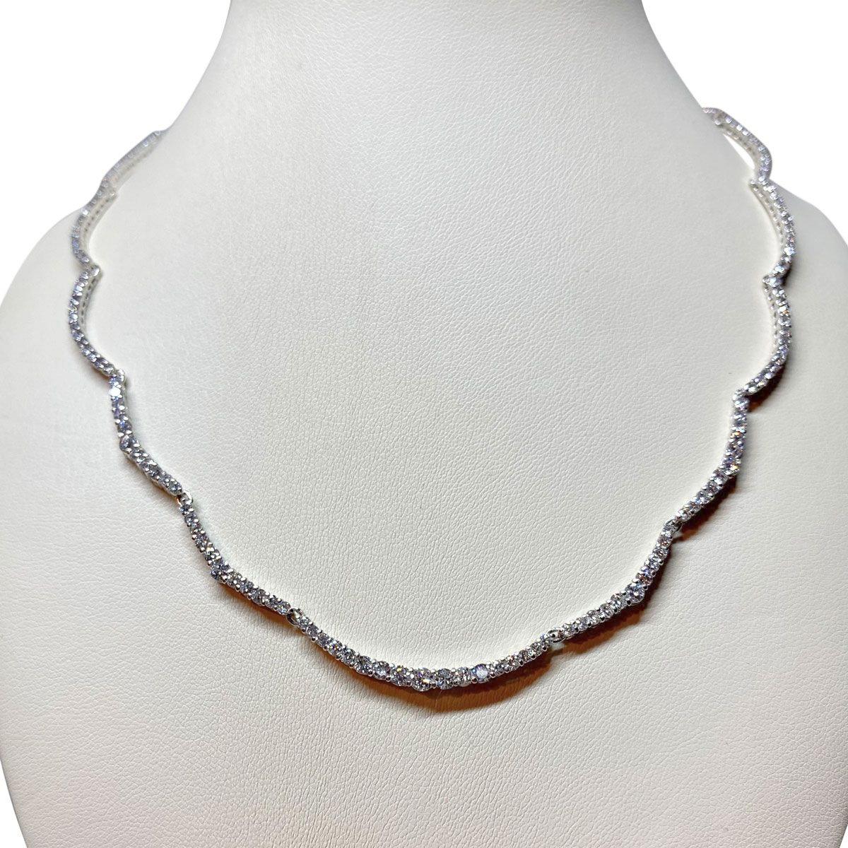 Round Cut Diamond and Platinum Scalloped Necklace