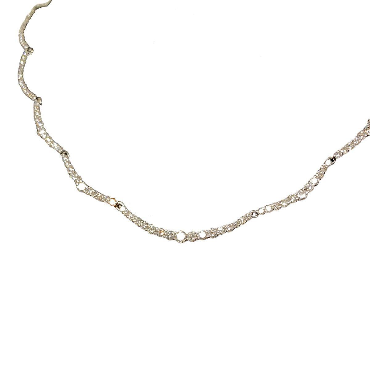 Diamond and Platinum Scalloped Necklace In Good Condition In QLD , AU