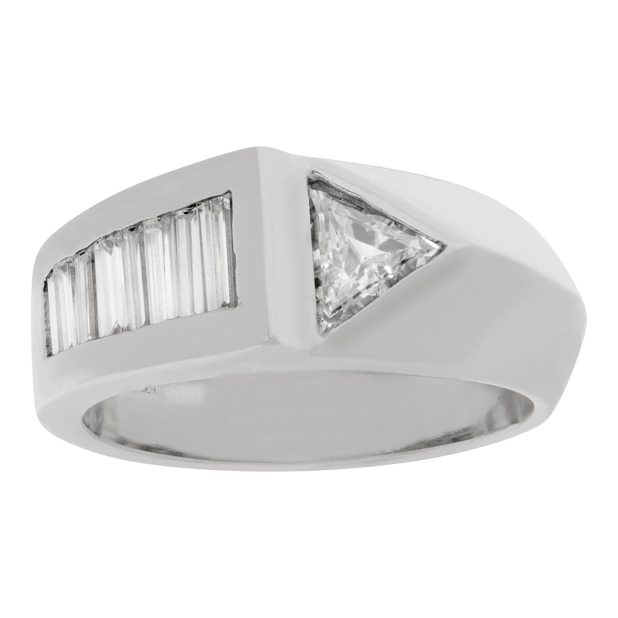Diamond Platinum stepped ring  For Sale