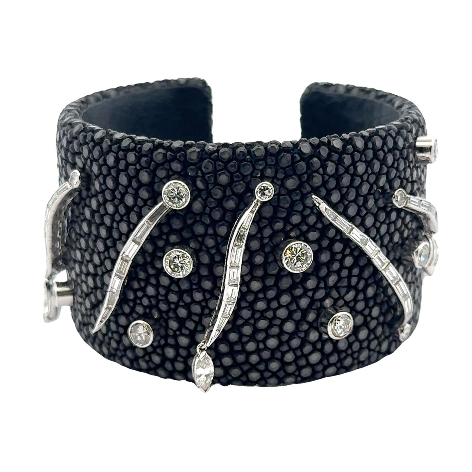 Mixed Cut Diamond Platinum Stingray Skin Cuff Modern Bracelet For Sale