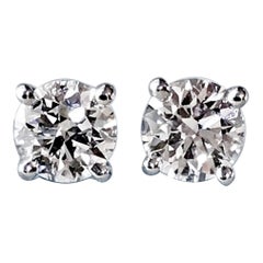 Diamond Platinum Stud Earrings 0.75 Carat F-VS2