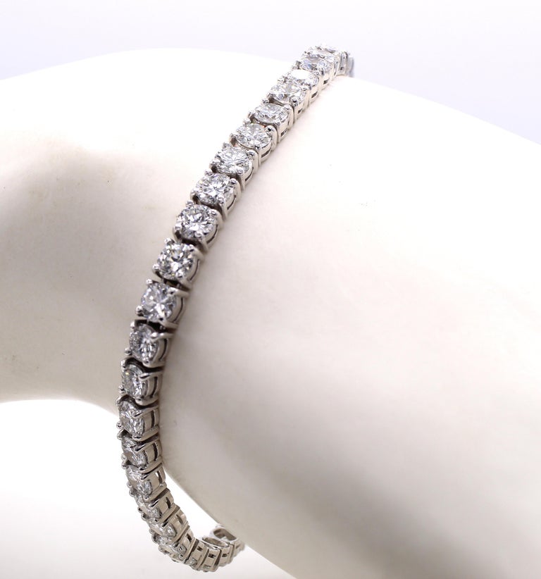 Diamond Platinum Tennis Bracelet For Sale at 1stDibs
