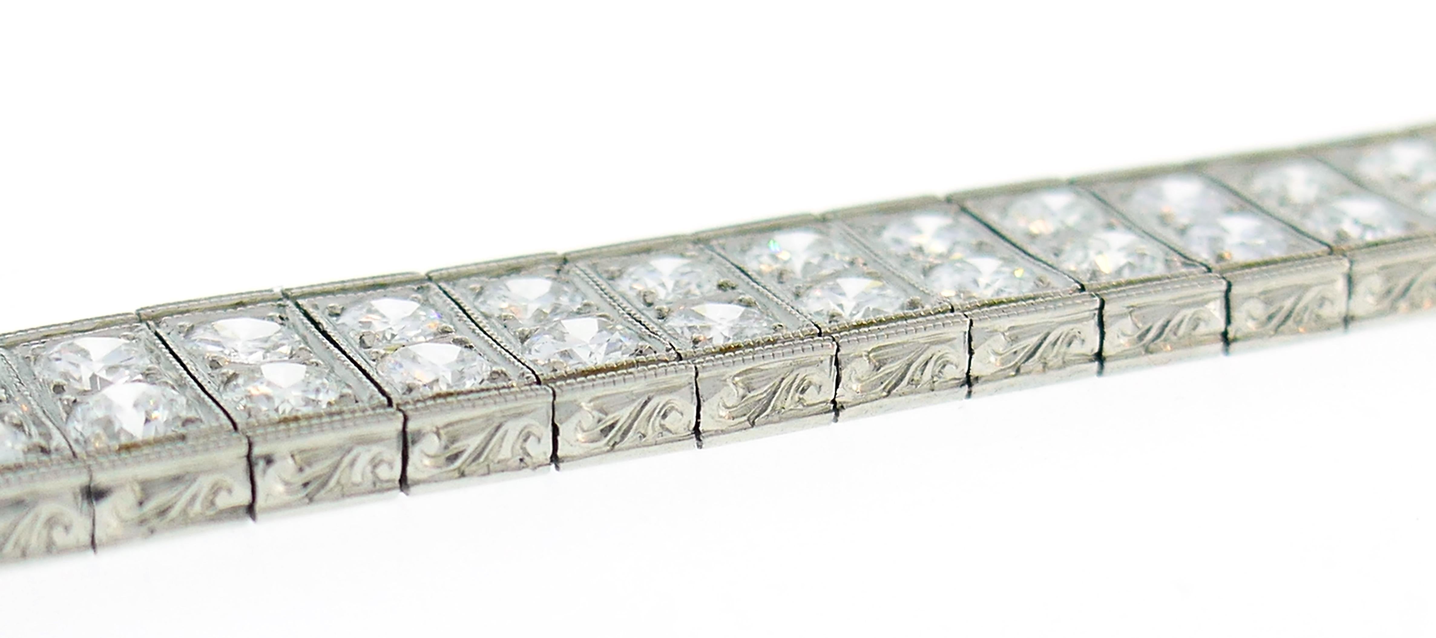 Art Deco Diamond Platinum Tennis Line Bracelet In Excellent Condition For Sale In Beverly Hills, CA