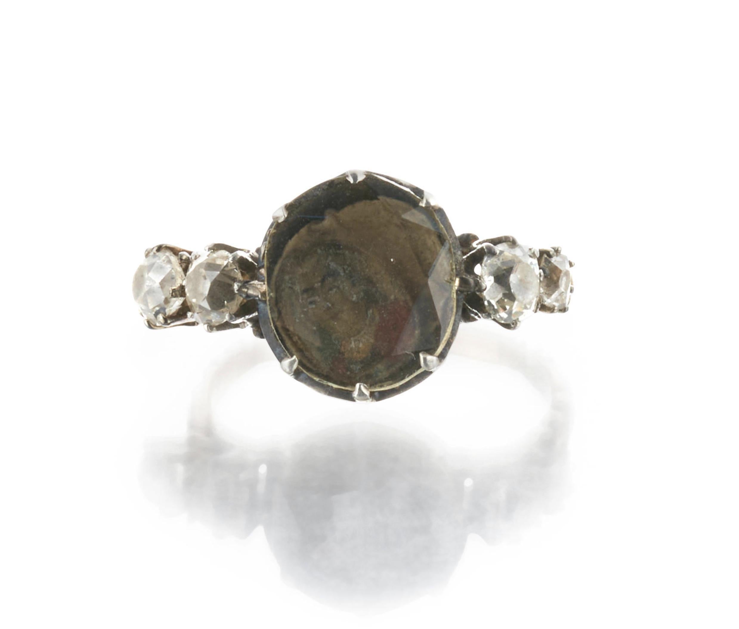 Retrato de Diamante Anillo de Oro y Plata en Bueno estado para la venta en New York, NY