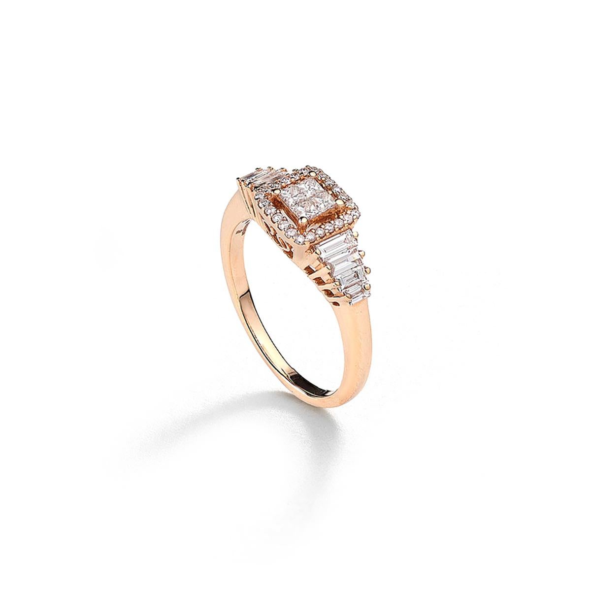 Ring in 18kt pink gold set with 12 baguette and princess cut diamonds 0.54 cts and 24 diamonds 0.09 cts Size 53

Total weight: 3.92 grams