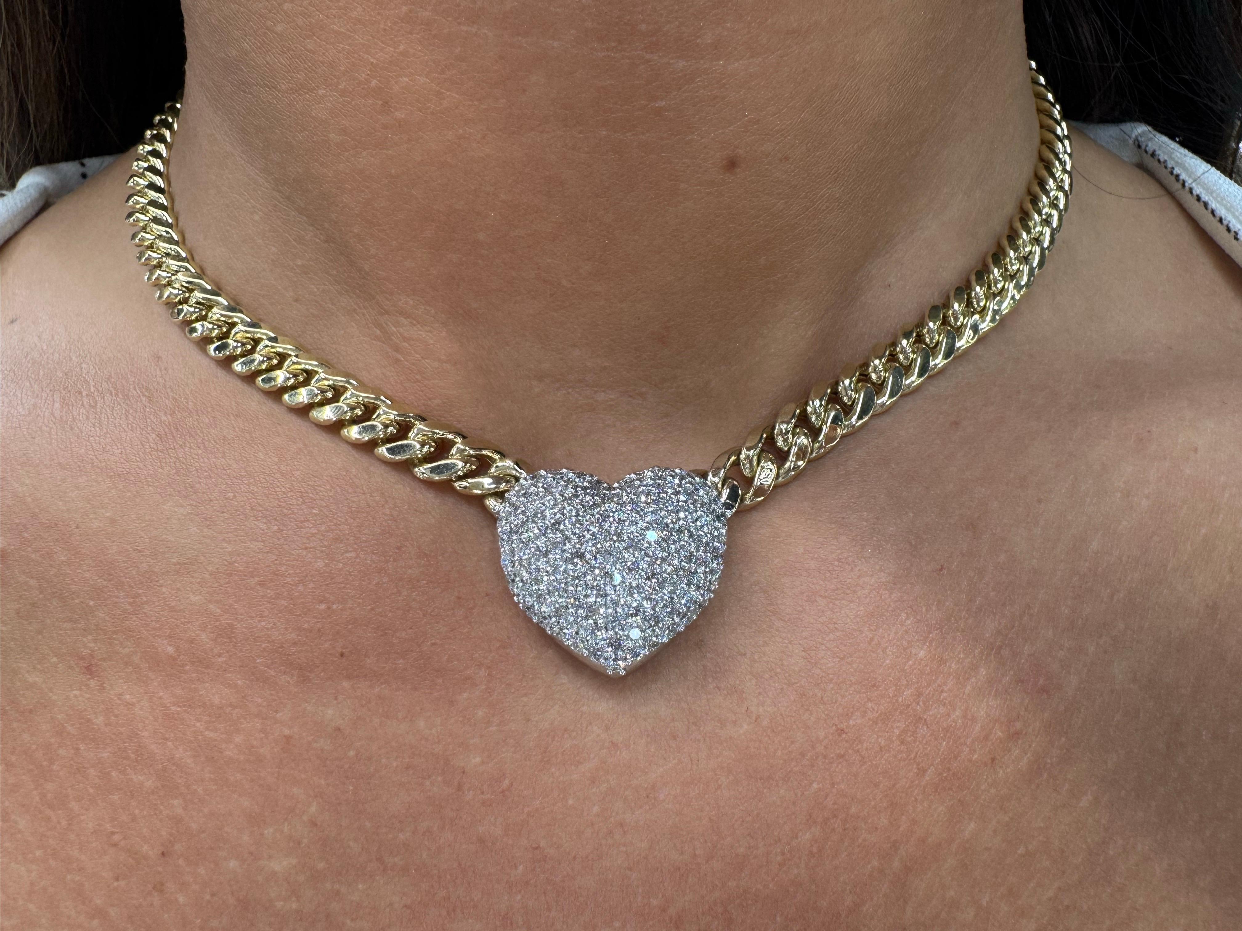 Cuore soffiato con pavé di diamanti su catena cubana in oro bianco 14 carati 2,49 CTS G SI1-2 in vendita 6