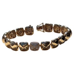 Diamond Pyramid Shape Link Bracelet in 18 Karat Gold