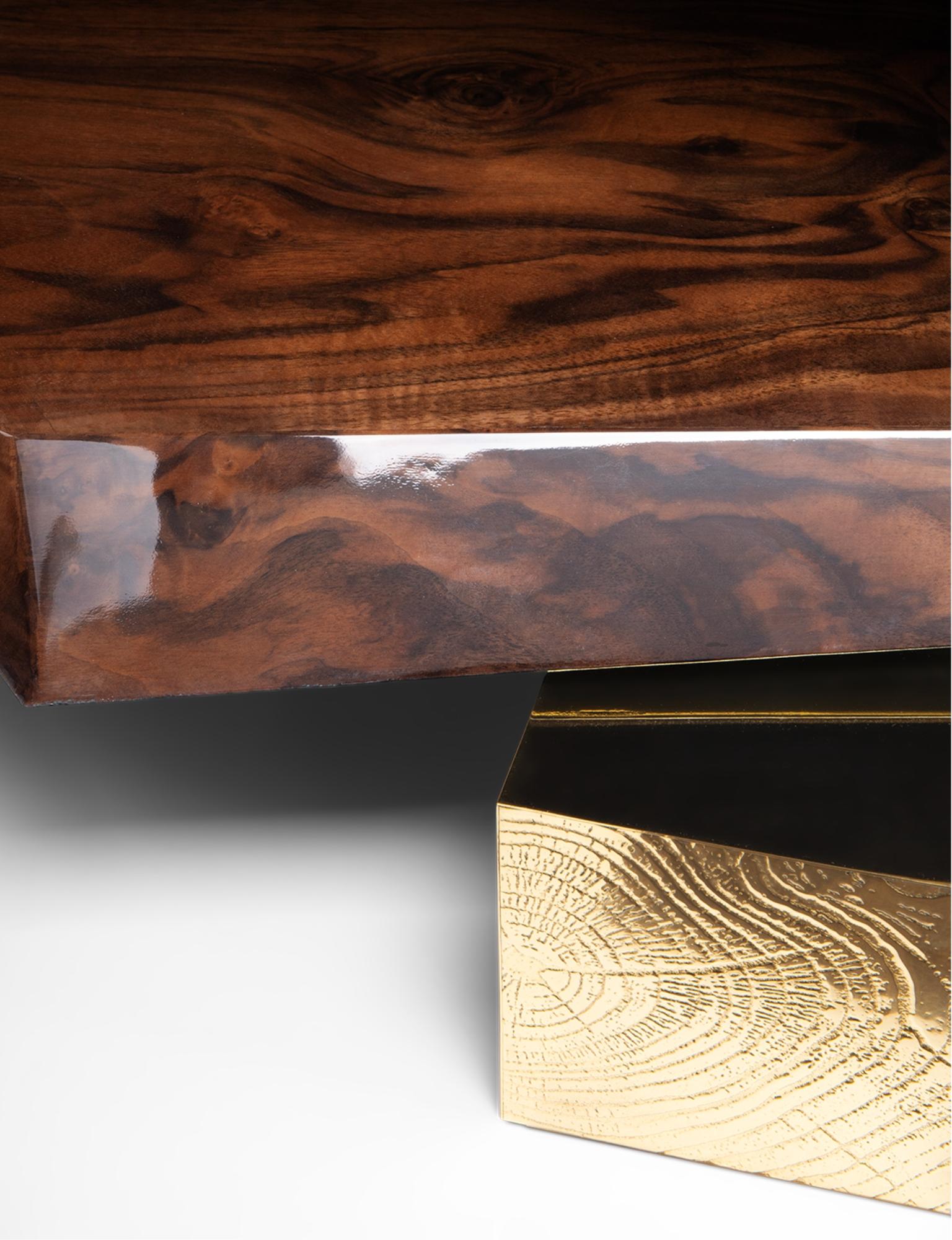 Améthyste Buffet Pyrite - Bois artisanal et laiton poli - Boca do Lobo en vente