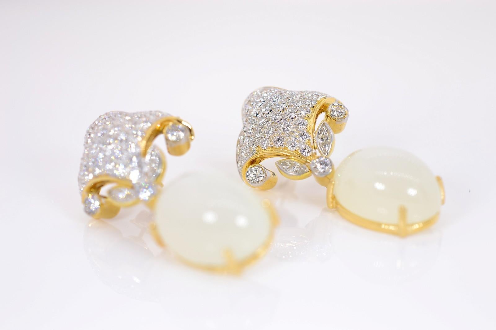 Round Cut Diamond and Quartz Gold Earrings For Sale