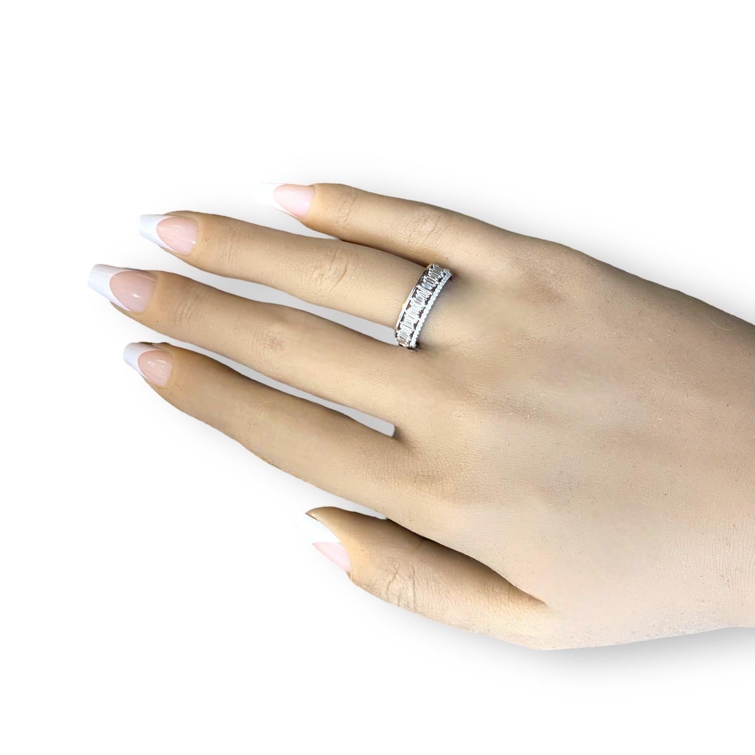 Women's or Men's 18k White Gold Suzanne Kalan Natural Diamond Firework Ring, Baguette & Round Cut